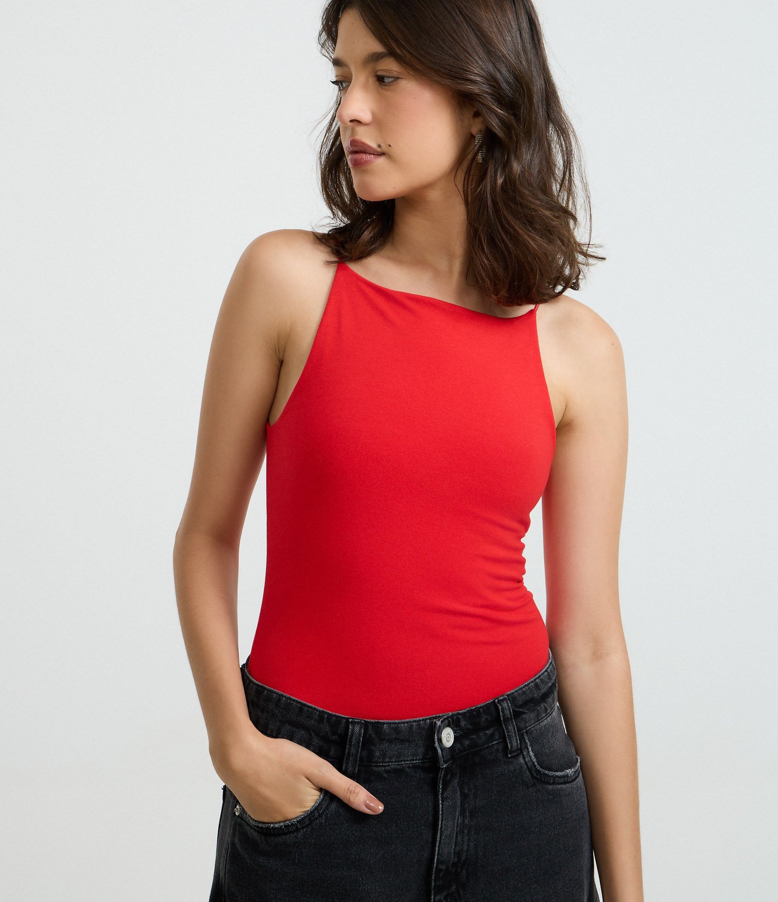 Blusa sem Manga com Decote Halter e Alça Elástico Vermelho 1