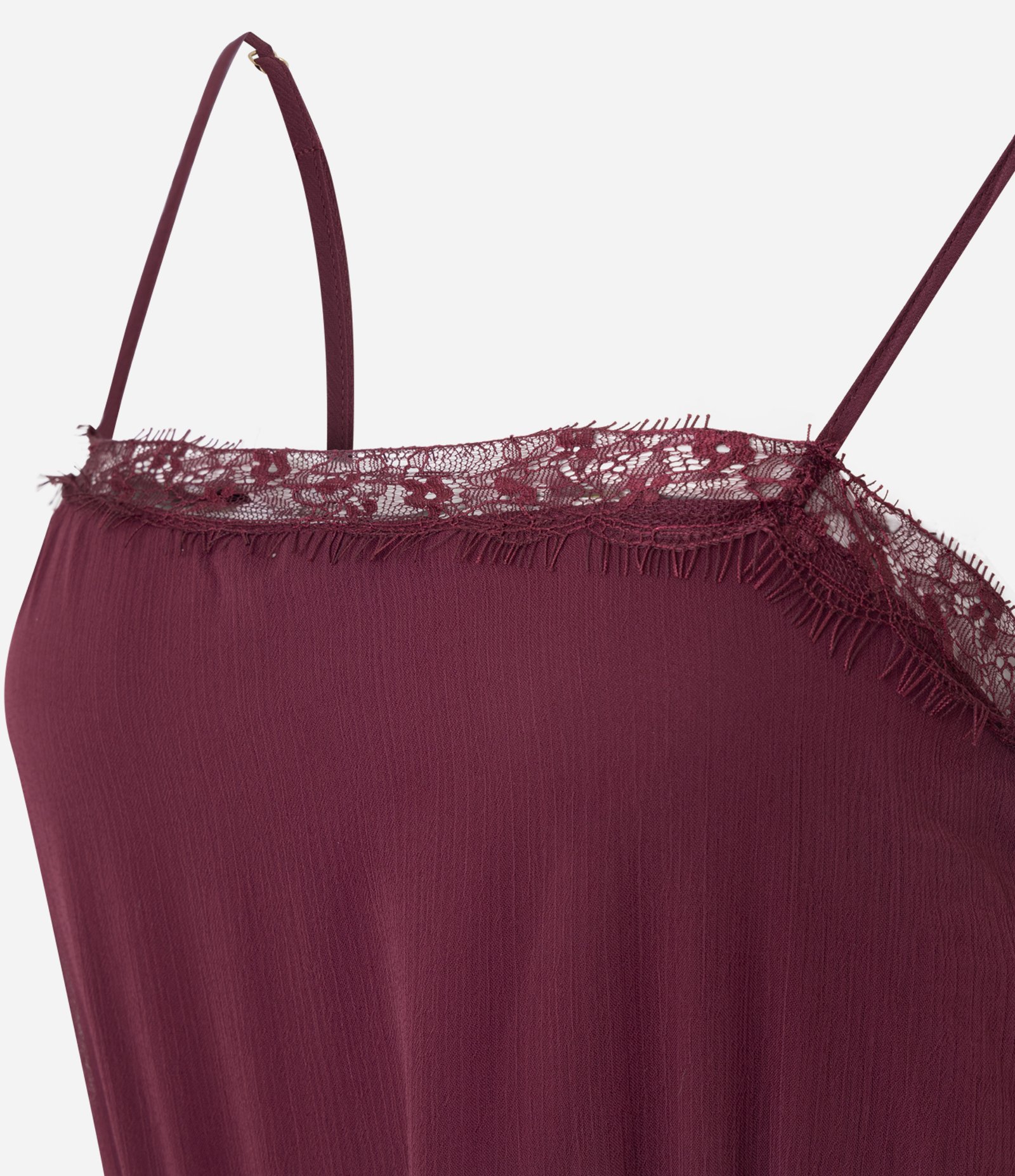 Macacão Cenoura em Chiffon com Renda e Cinto Metálico Vermelho 6