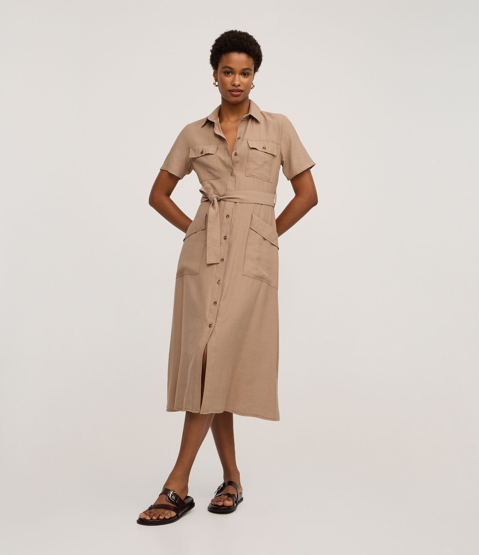 Vestido Midi em Sarja com Bolsos Utilitários e Amarração Bege 2