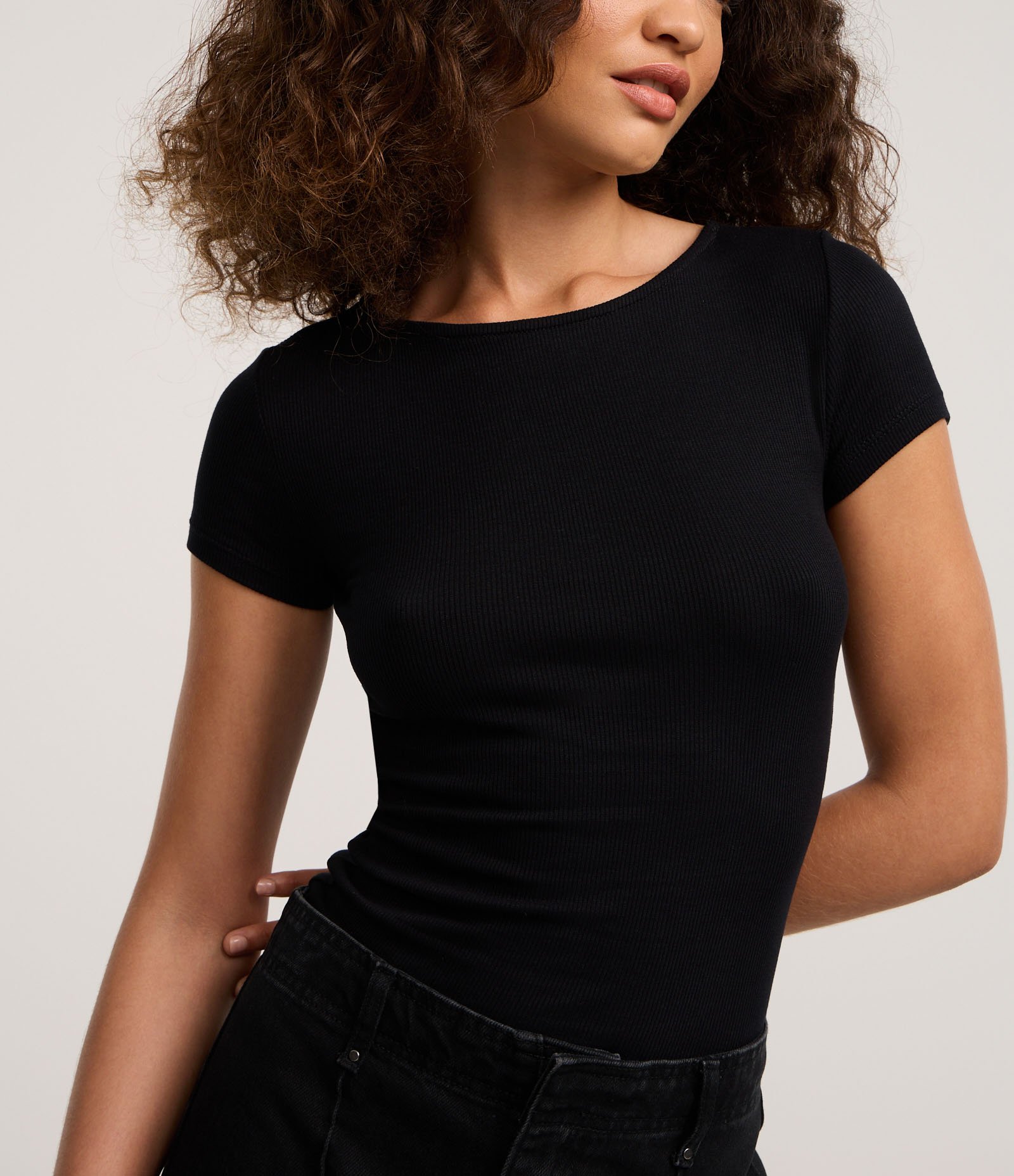 Blusa Canelada em Ribana com Gola Polo Preto 5