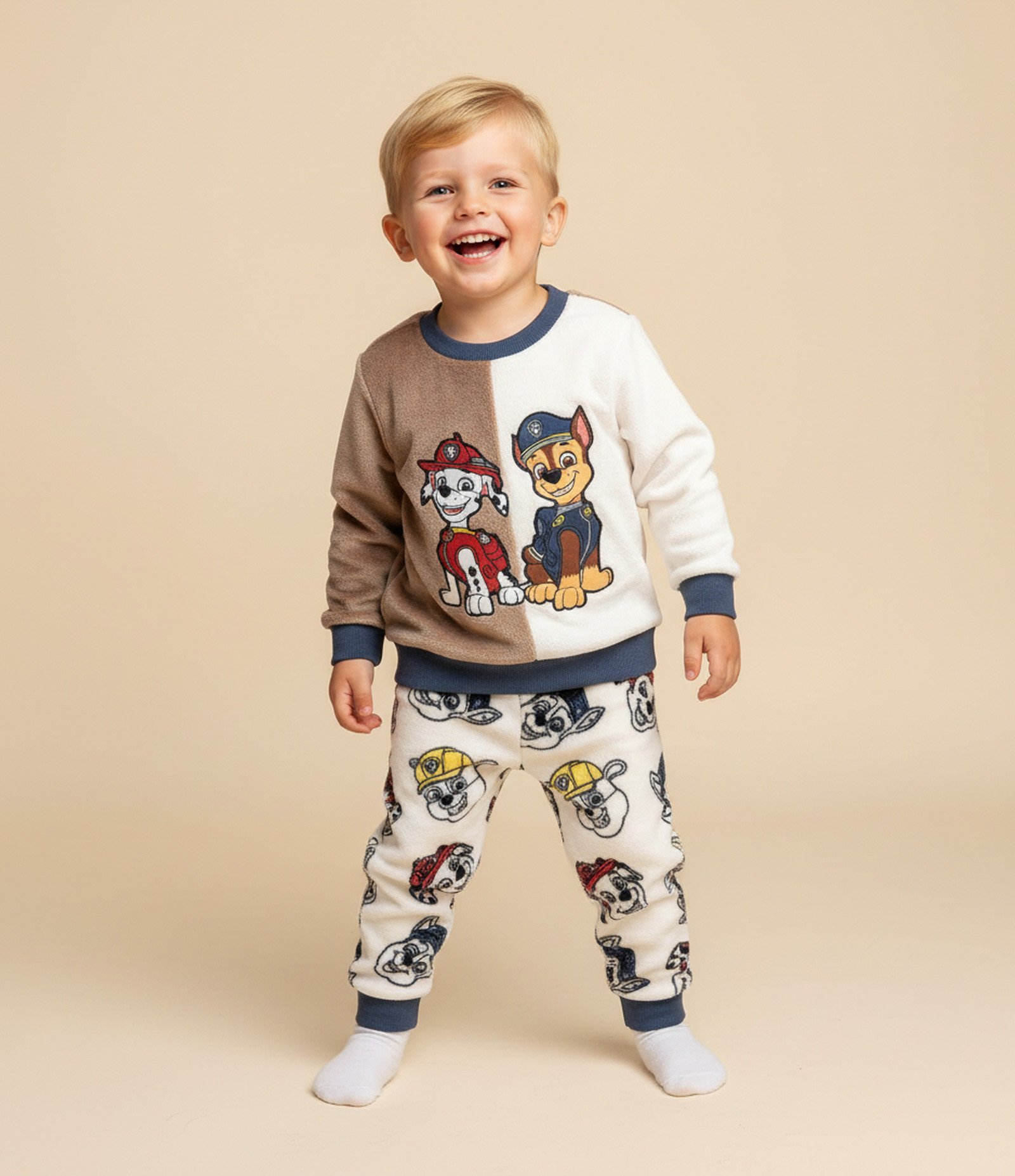 Pijama Infantil Longo com Estampa Patrulha Canina – Tam 2 a 6 Anos Bege/Branco 2