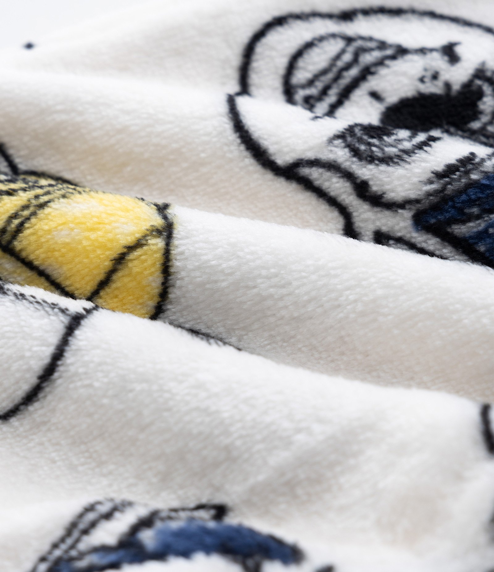 Pijama Infantil Longo com Estampa Patrulha Canina – Tam 2 a 6 Anos Bege/Branco 9