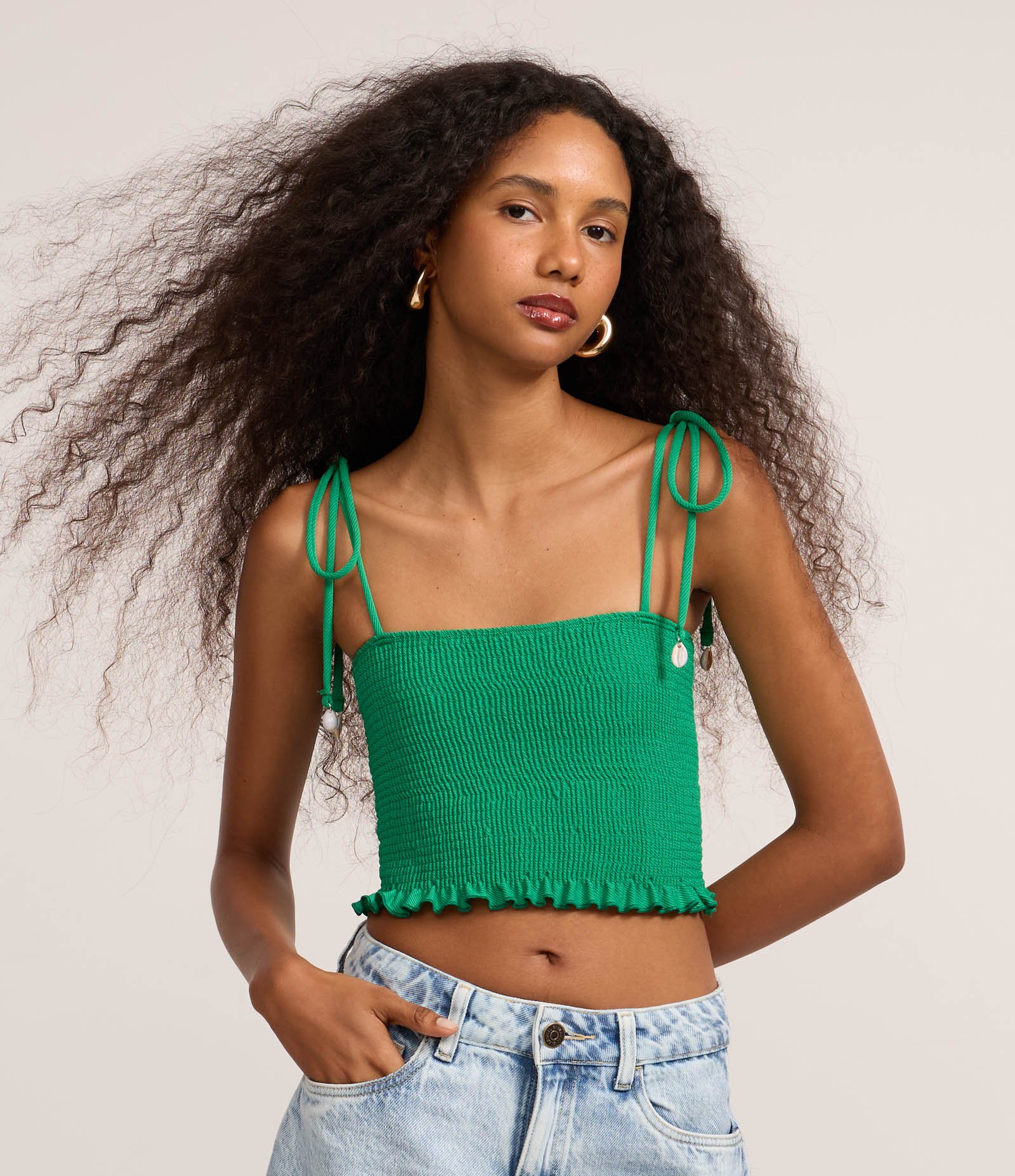 Blusa Cropped em Lastex com Alcinha de Amarração Búzios Verde 1