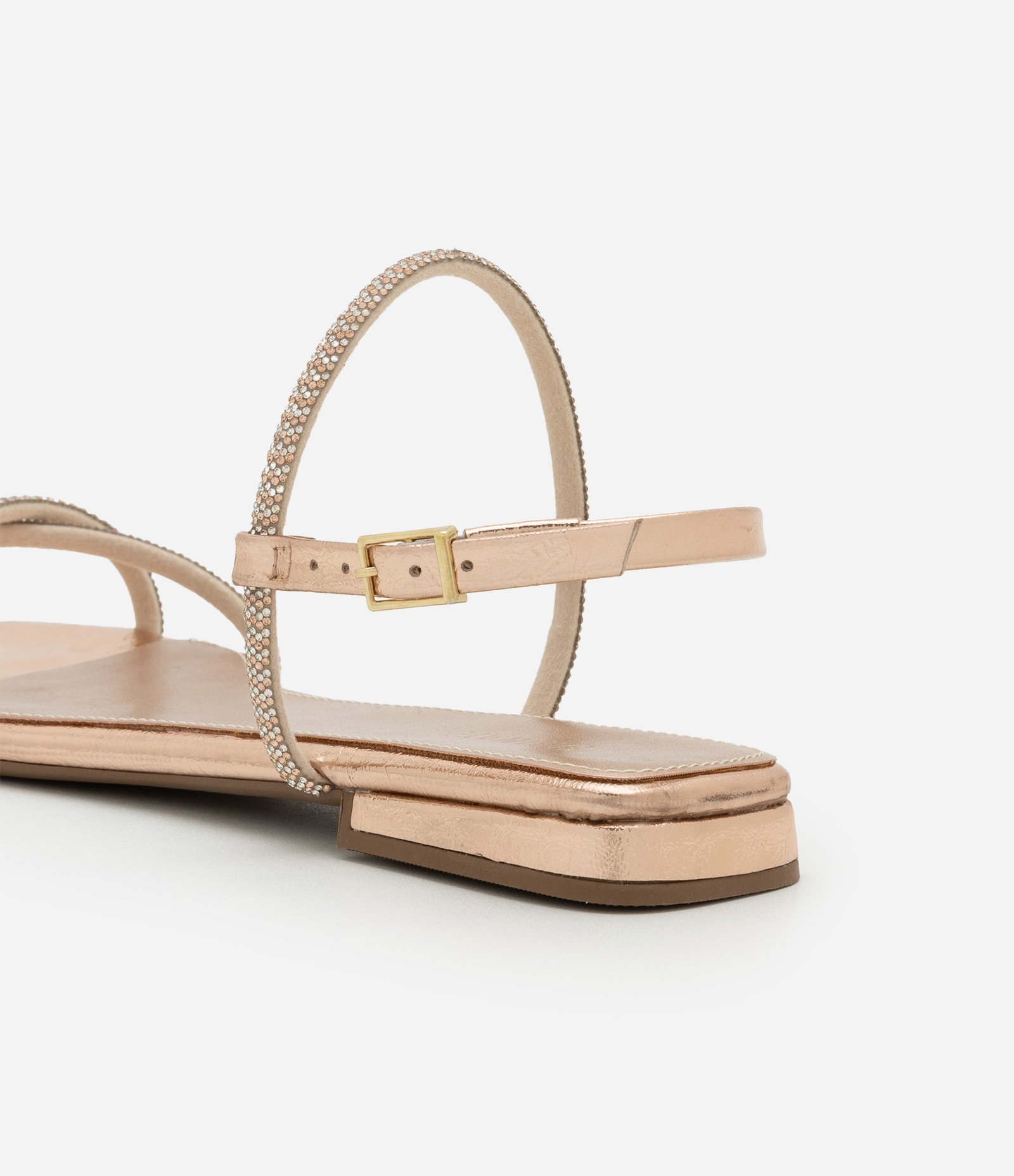 Sandália Rasteira com Tiras Cruzadas Brilhosas Rose 5