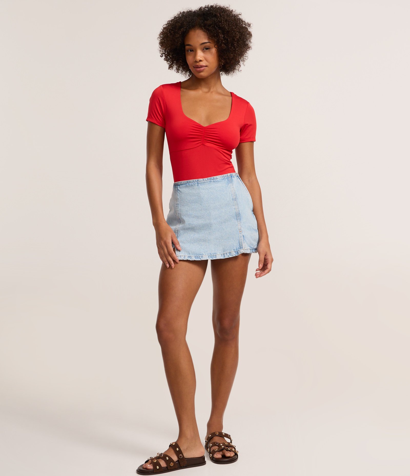 Body em Microfibra com Franzido no Busto Vermelho 2