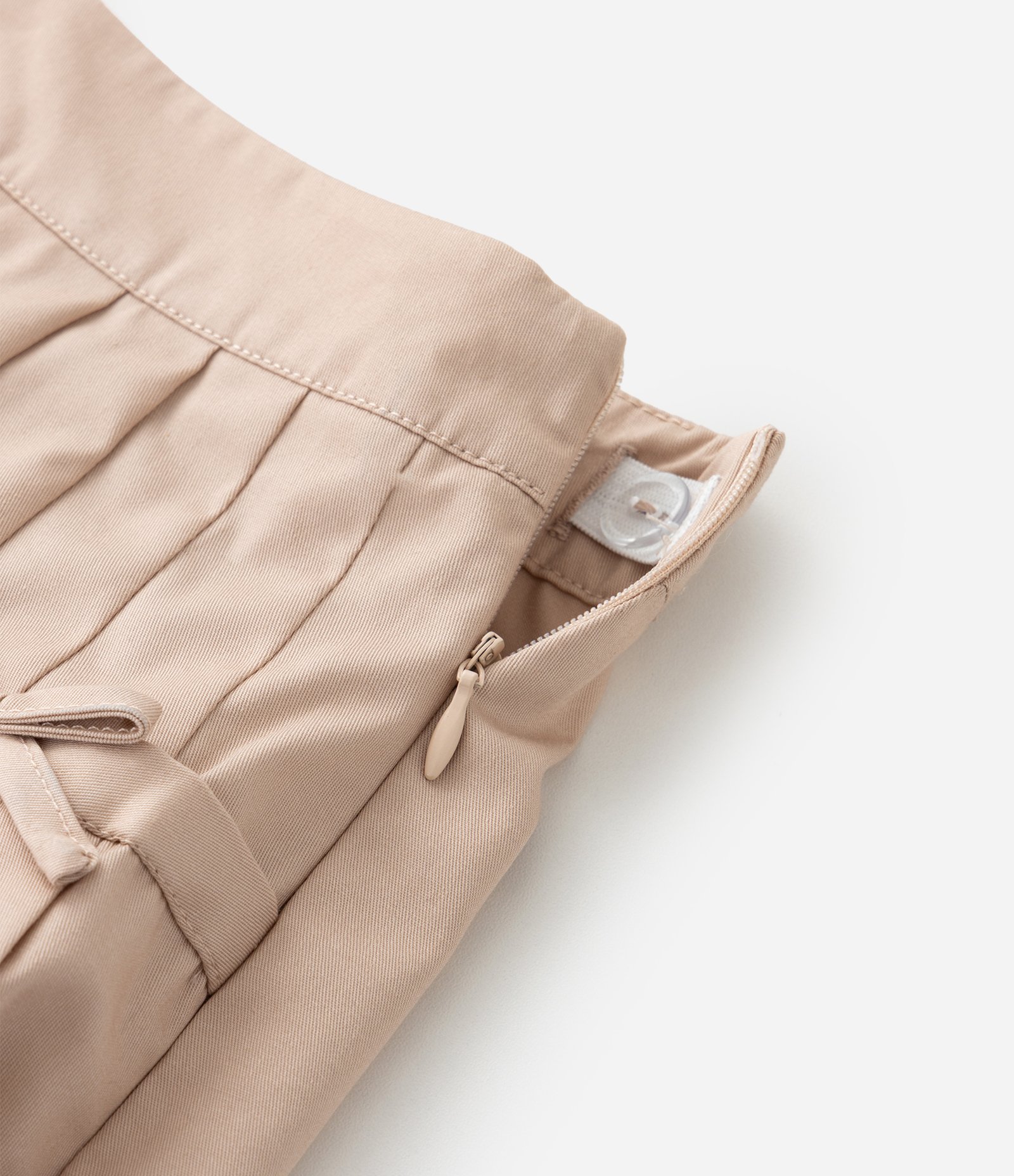 Short Saia Infantil em Sarja com Pregas e Lacinho - Tam 5 a 16 anos Bege 6