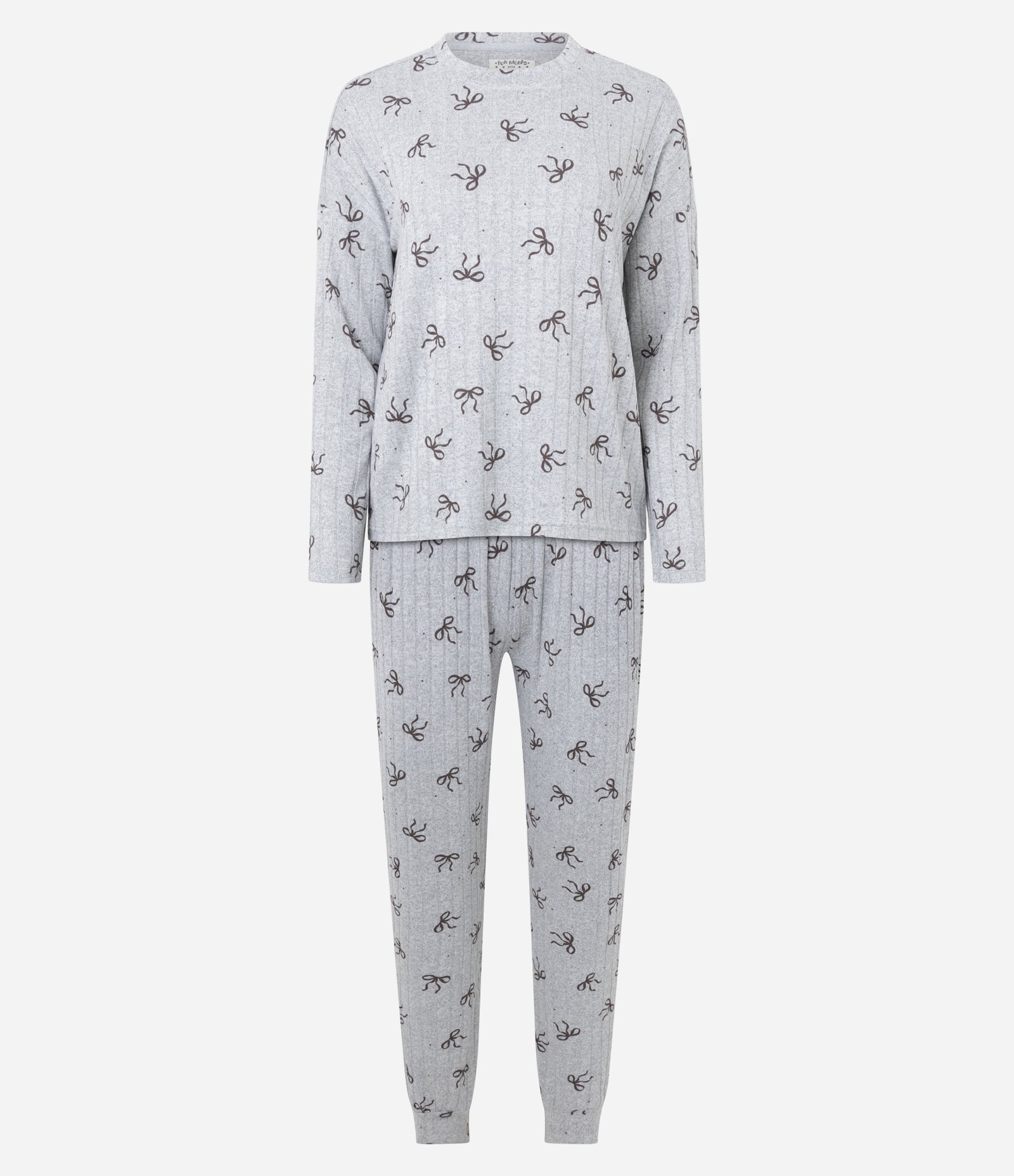 Pijama Longo em Tricô com Estampa de Lacinhos Cinza 5