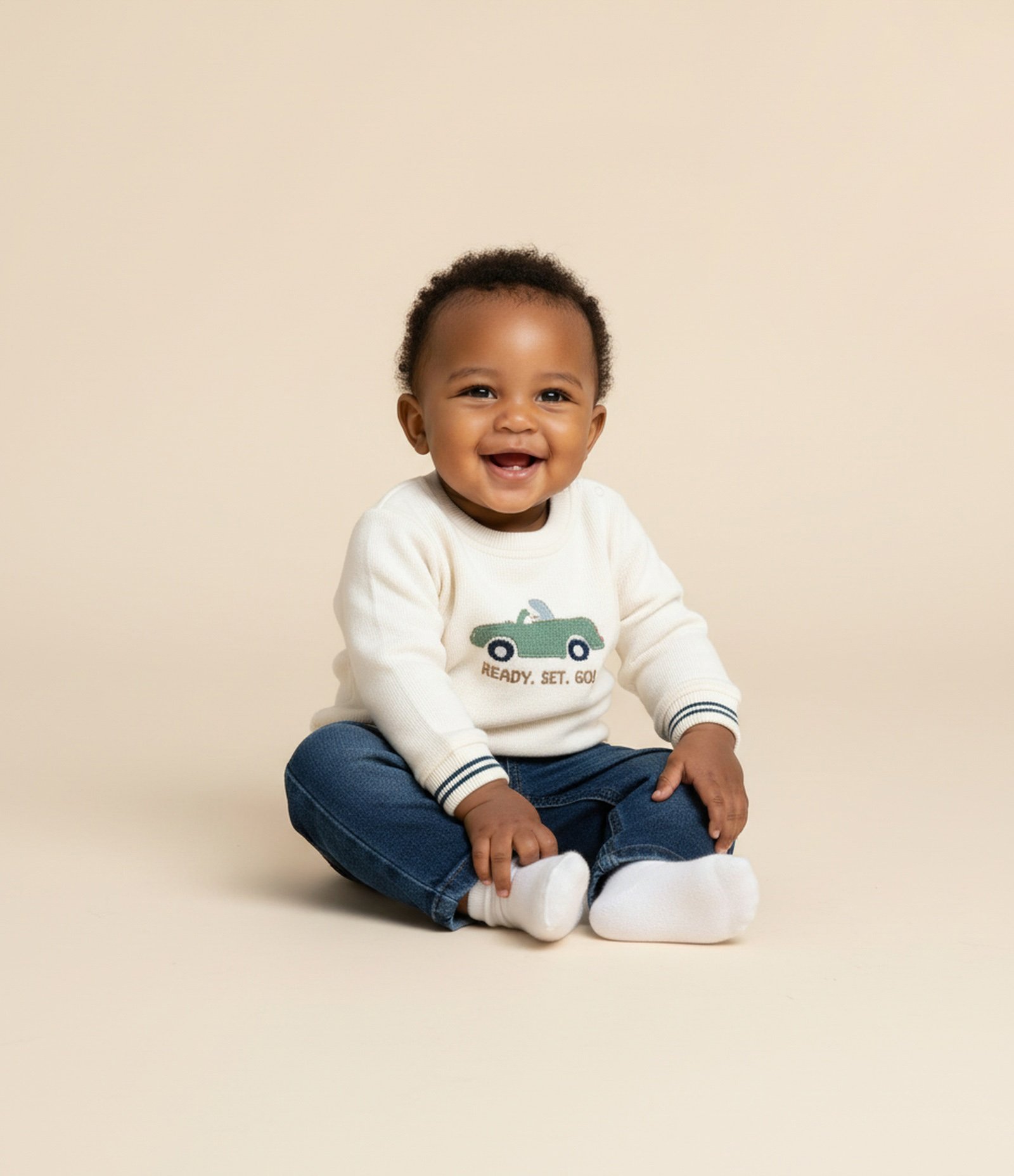 Casaco Infantil em Moletom com Bordado de Carro – Tam 0 a 18 Meses Off White 1