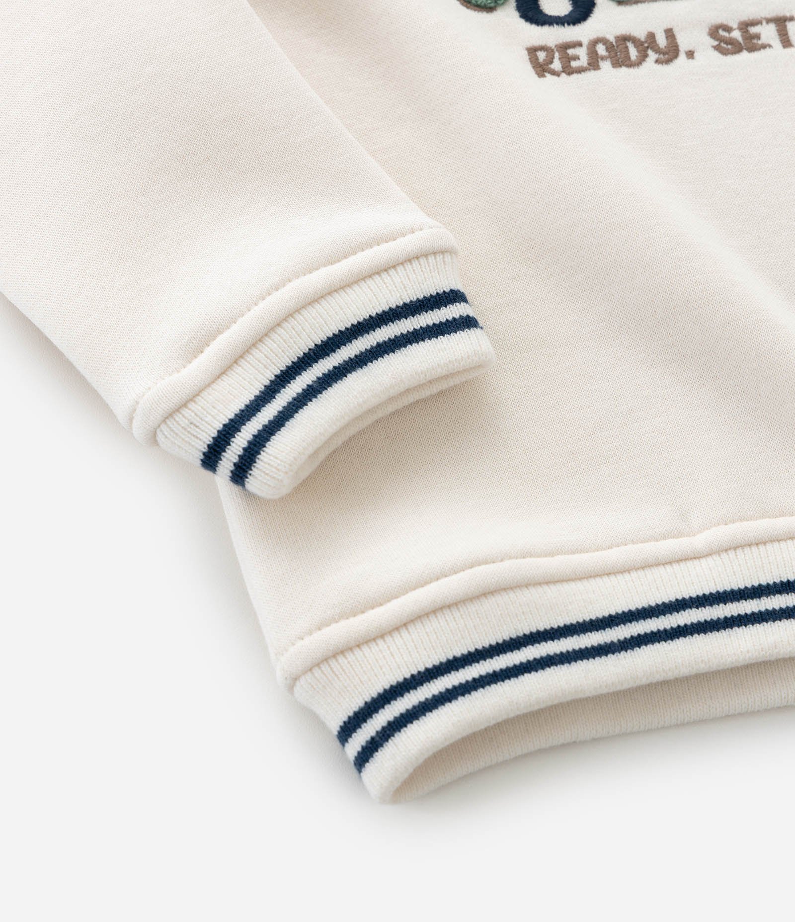 Casaco Infantil em Moletom com Bordado de Carro – Tam 0 a 18 Meses Off White 7