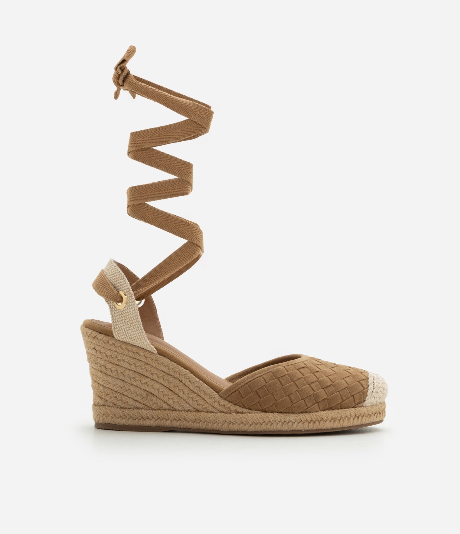 Sapato com Efeito Camurça e Tira Larga com Textura Tresse Marrom 1