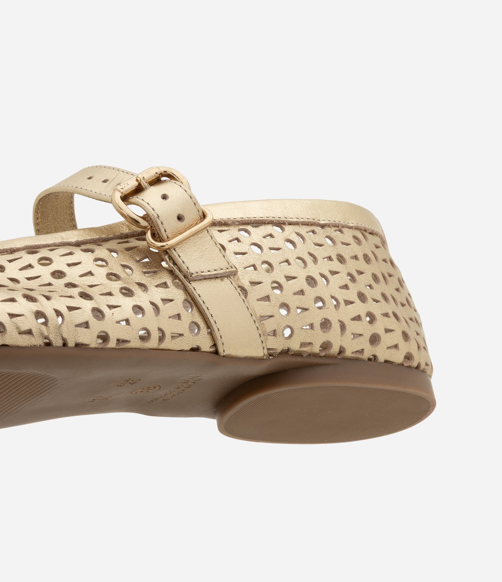 Sapatilha em Couro com Recortes e Tira Larga Dourado 4