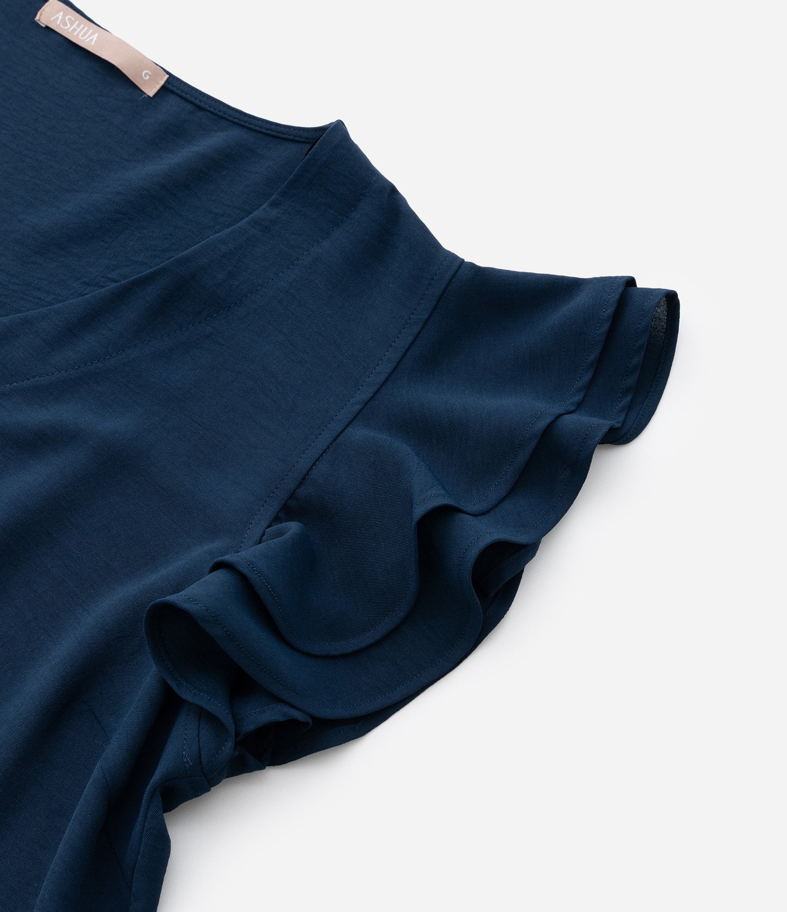 Blusa em Crepe com Babado Duplo no Ombro Curve & Plus Size Azul 7