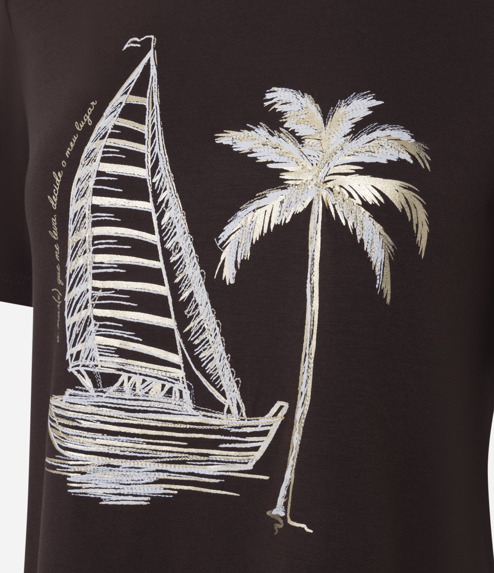 Blusa Slim em Algodão com Estampa Barco e Coqueiro Marrom 7