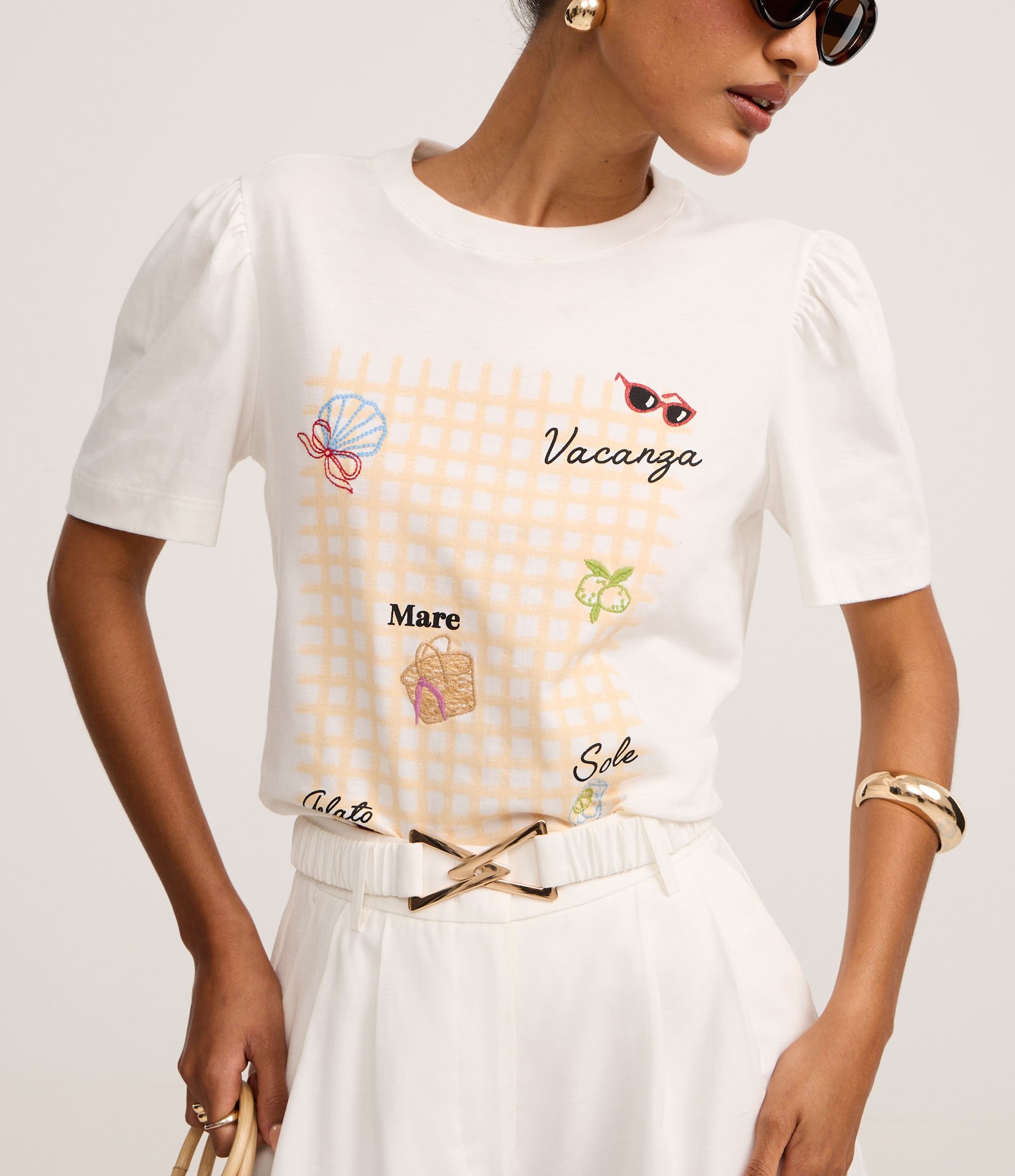 Blusa em Algodão com Estampa Xadrez e Bordados Tropicais Branco 4