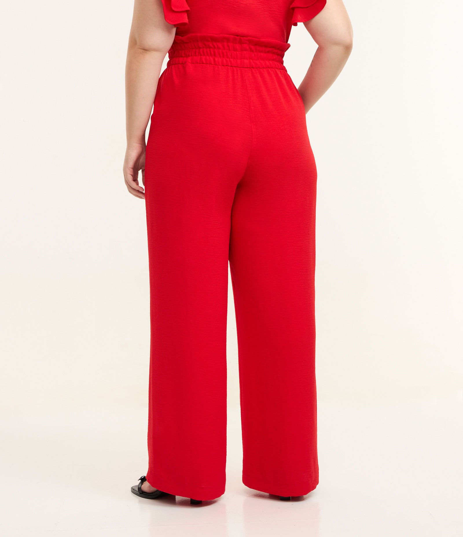 Calça Pantalona em Crepe com Cós Elástico Curve & Plus Size Vermelho 3