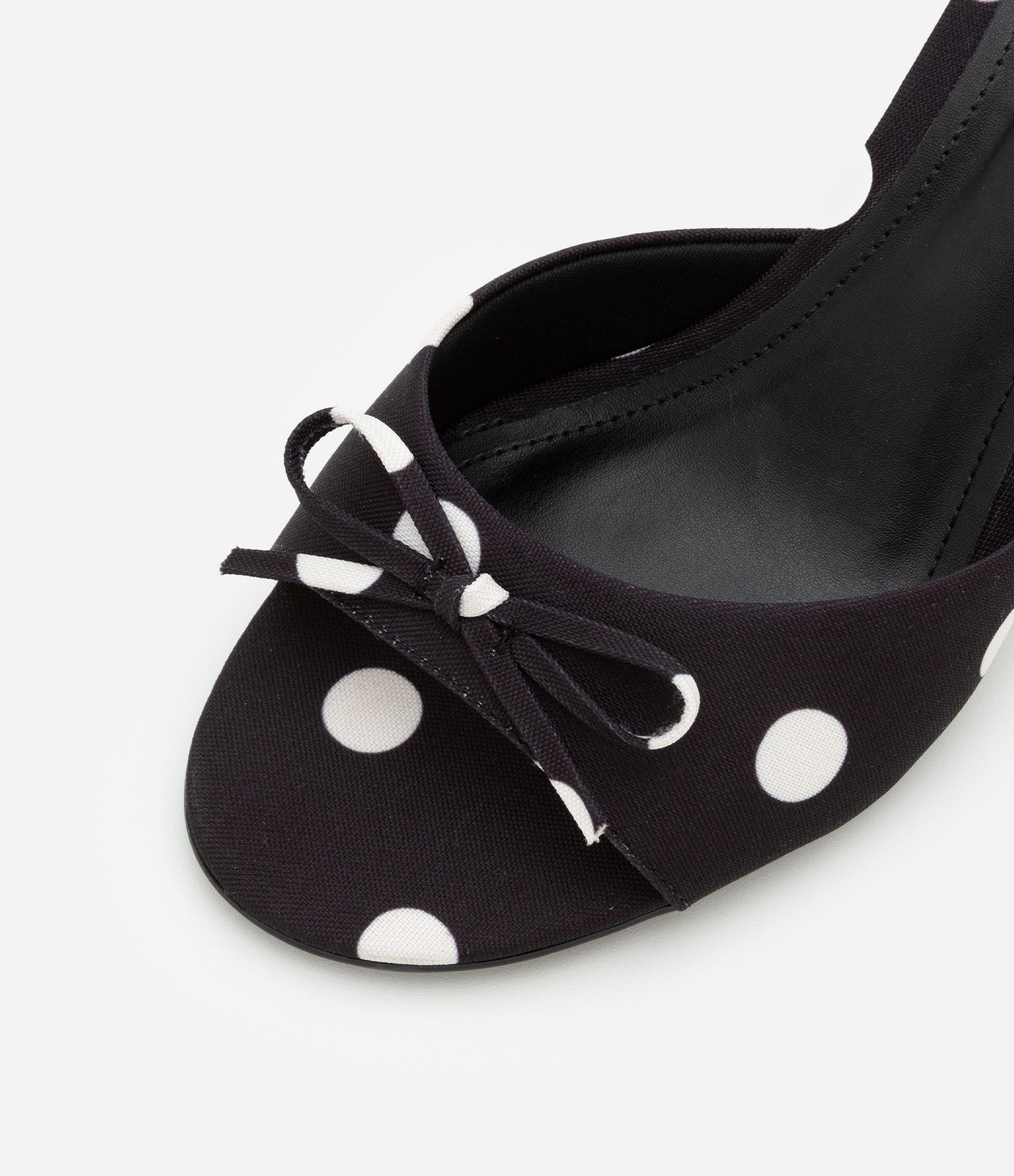 Sandália Mule com Lacinho e Estampa Poá Preto 3