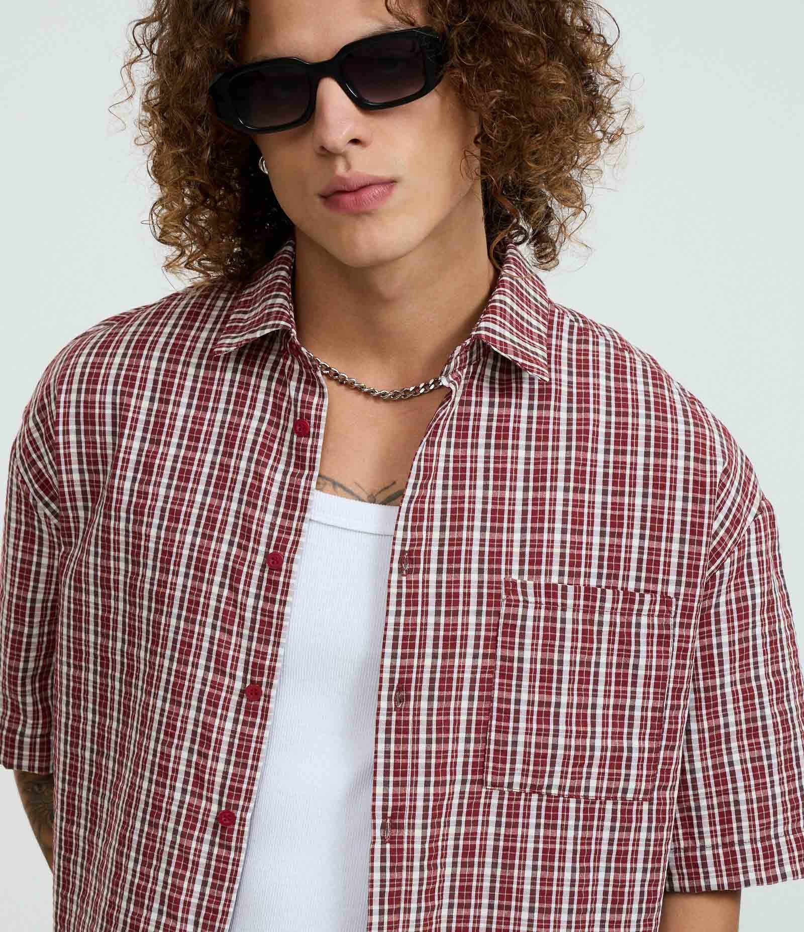 Camisa Oversized em Tricoline com Estampa Xadrez Vermelho 4