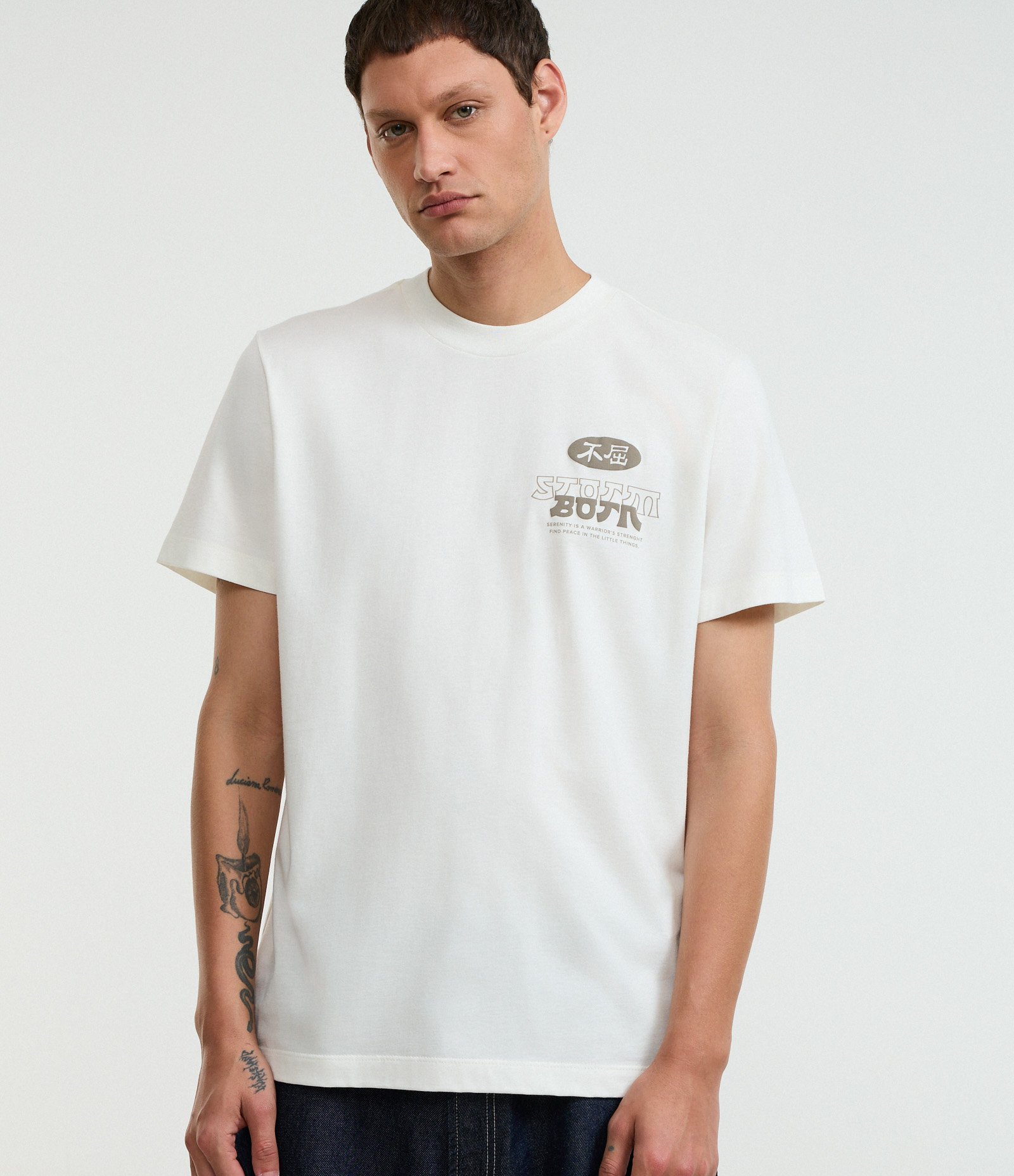 Camiseta Comfort em Algodão com Estampa Frente e Costas de Garça Branco 2