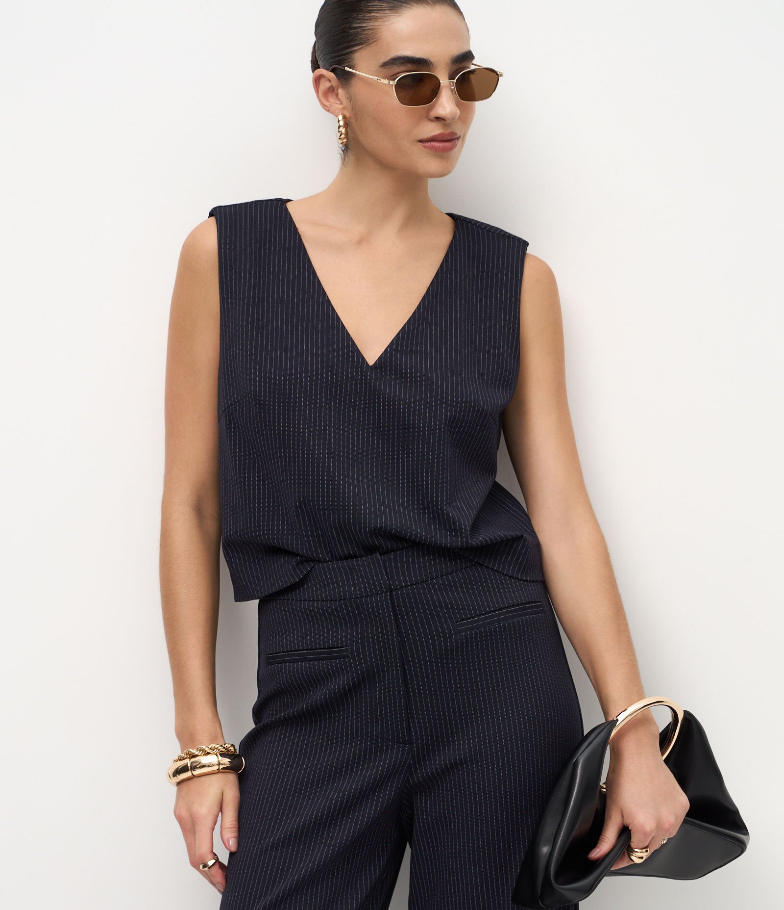 Blusa Curta em Ponto Roma com Ombreiras Azul 1