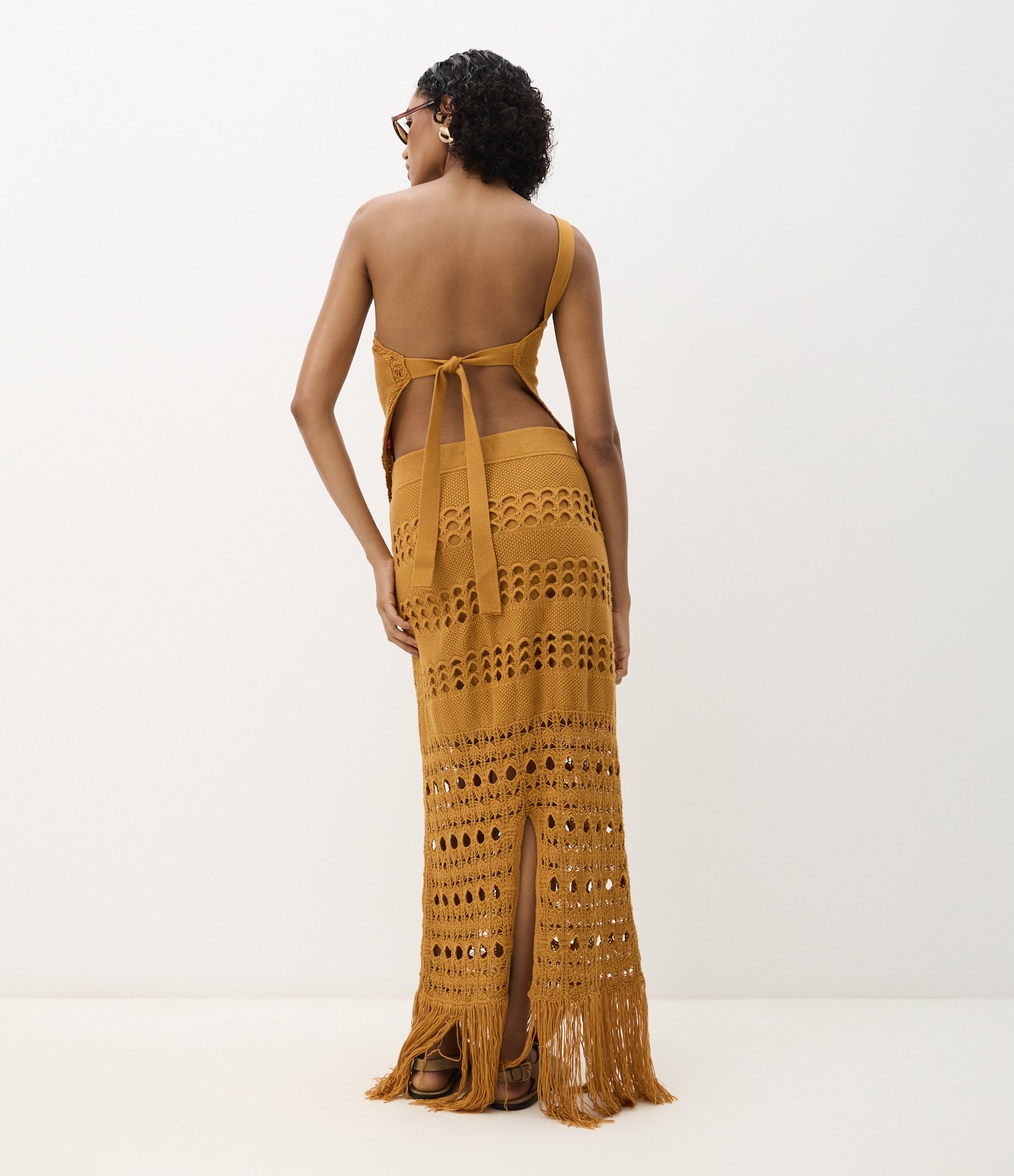 Blusa Ombro Só em Tricô com e Renda de Efeito Crochê Amarelo 6