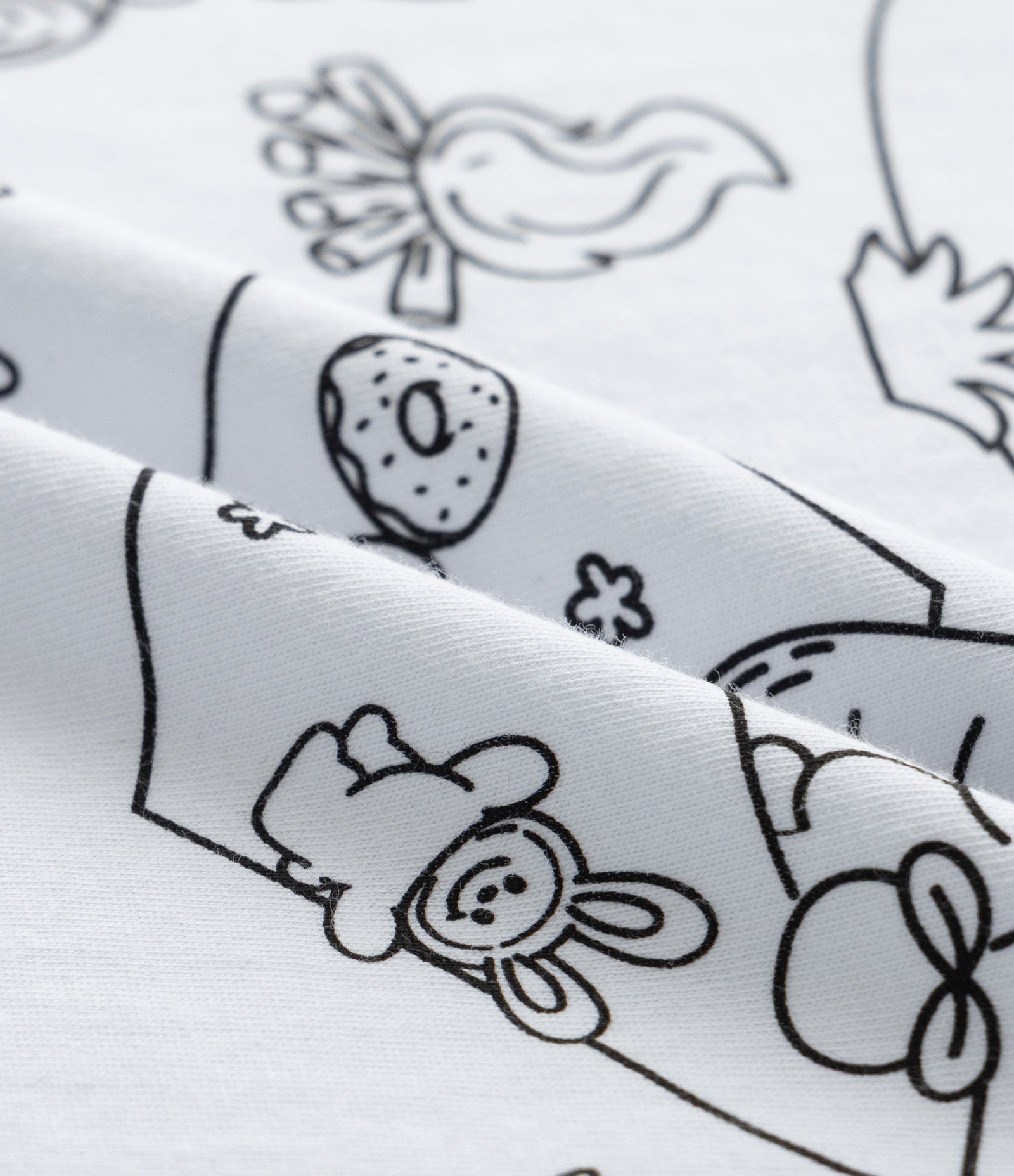 Camiseta Infantil com Estampa Capy Color - Tam 5 a 14 Anos Branco 4