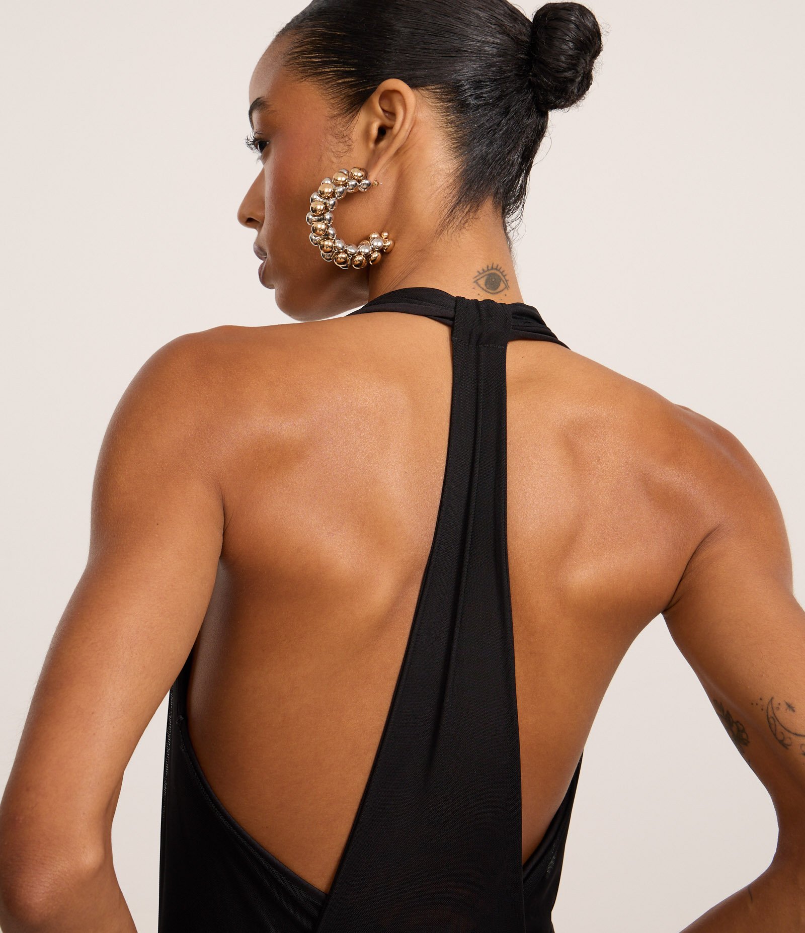 Body em Tule Frente Única com Costas Diferenciadas Preto 4