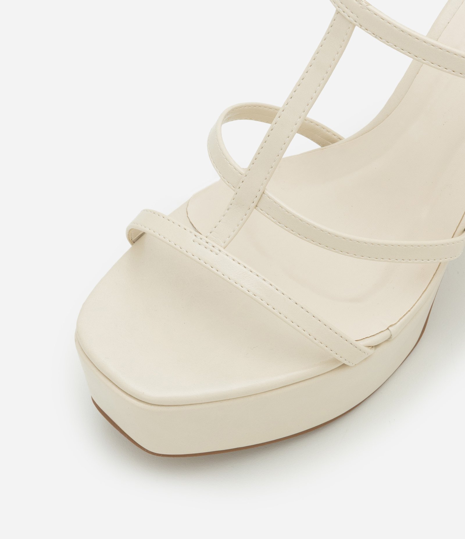 Sandália Meia Pata com Tiras Finas e Salto Super Alto Off White 4
