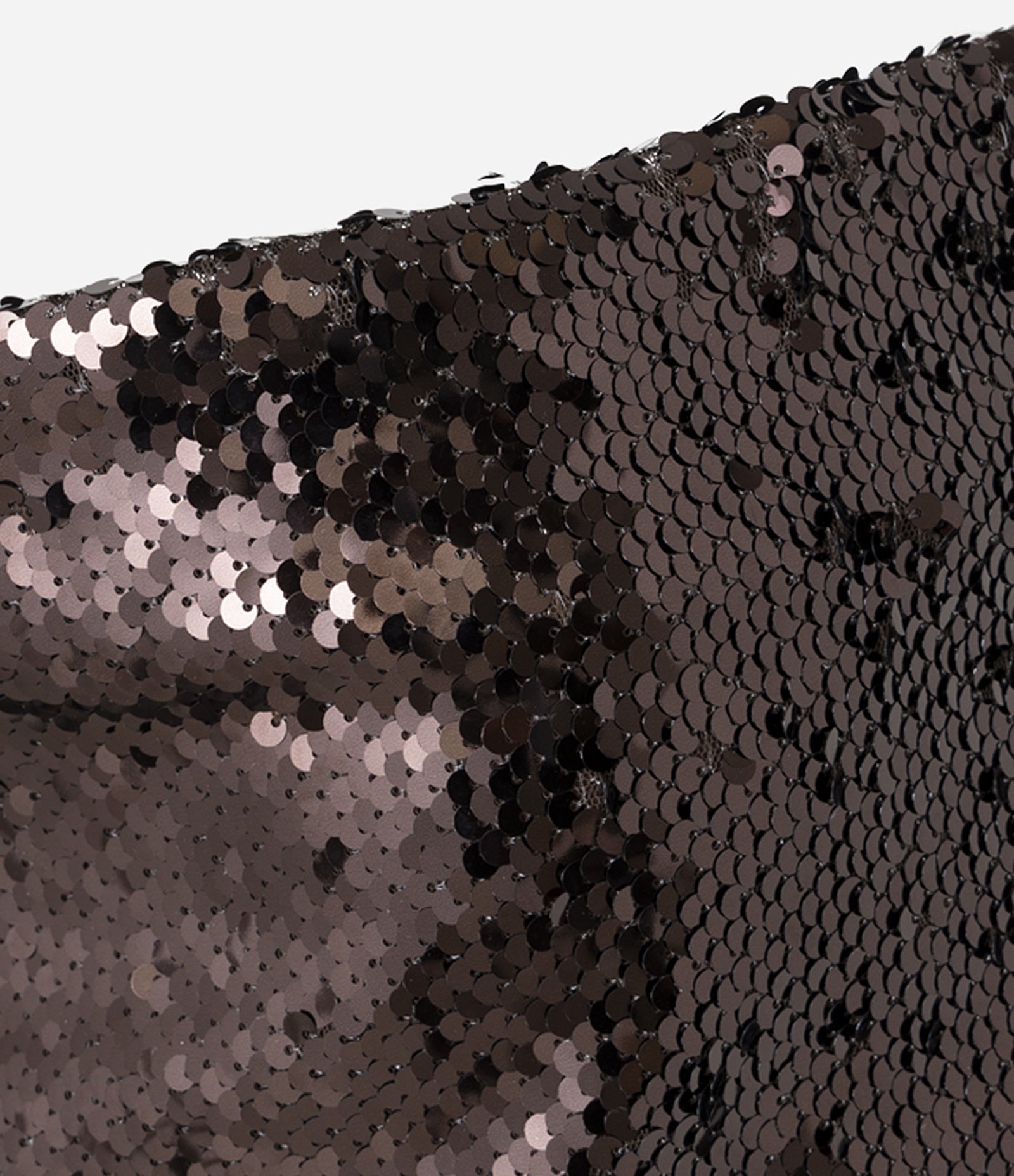 Blusa Frente Única em Paetê com Detalhe De Alças nas Costas Marrom 8