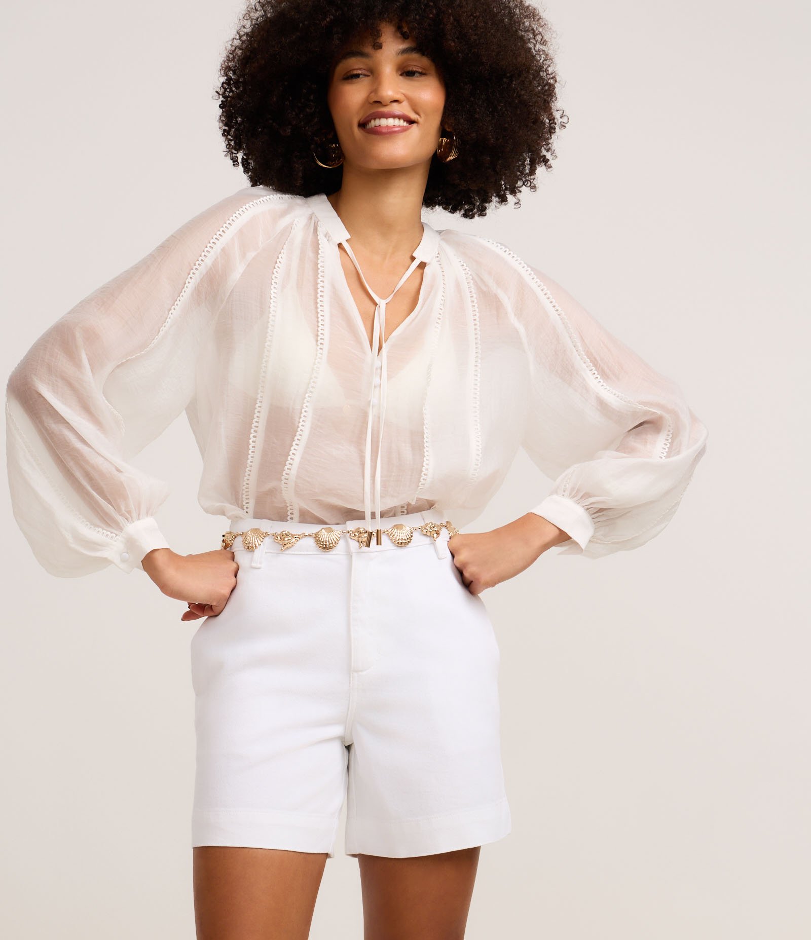 Short Mom Cintura Alta em Sarja com Bolsos Branco 2