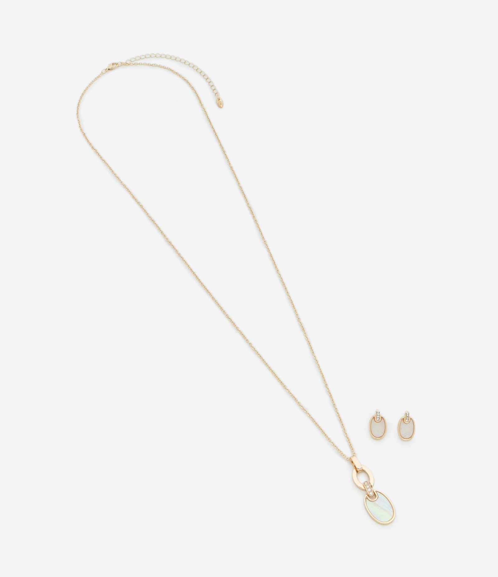 Conjunto de Colar com Pingente Brilhoso e Brinco Oval Pequeno Dourado 2