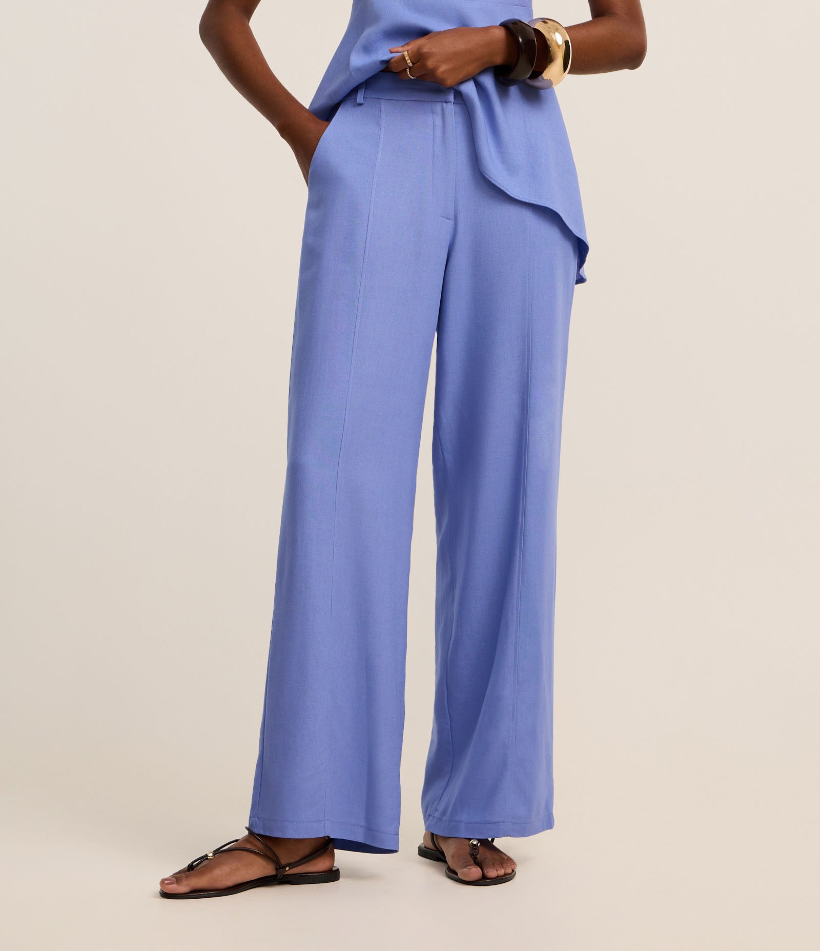 Calça Balloon Cintura Alta em Viscolinho com Azul 3