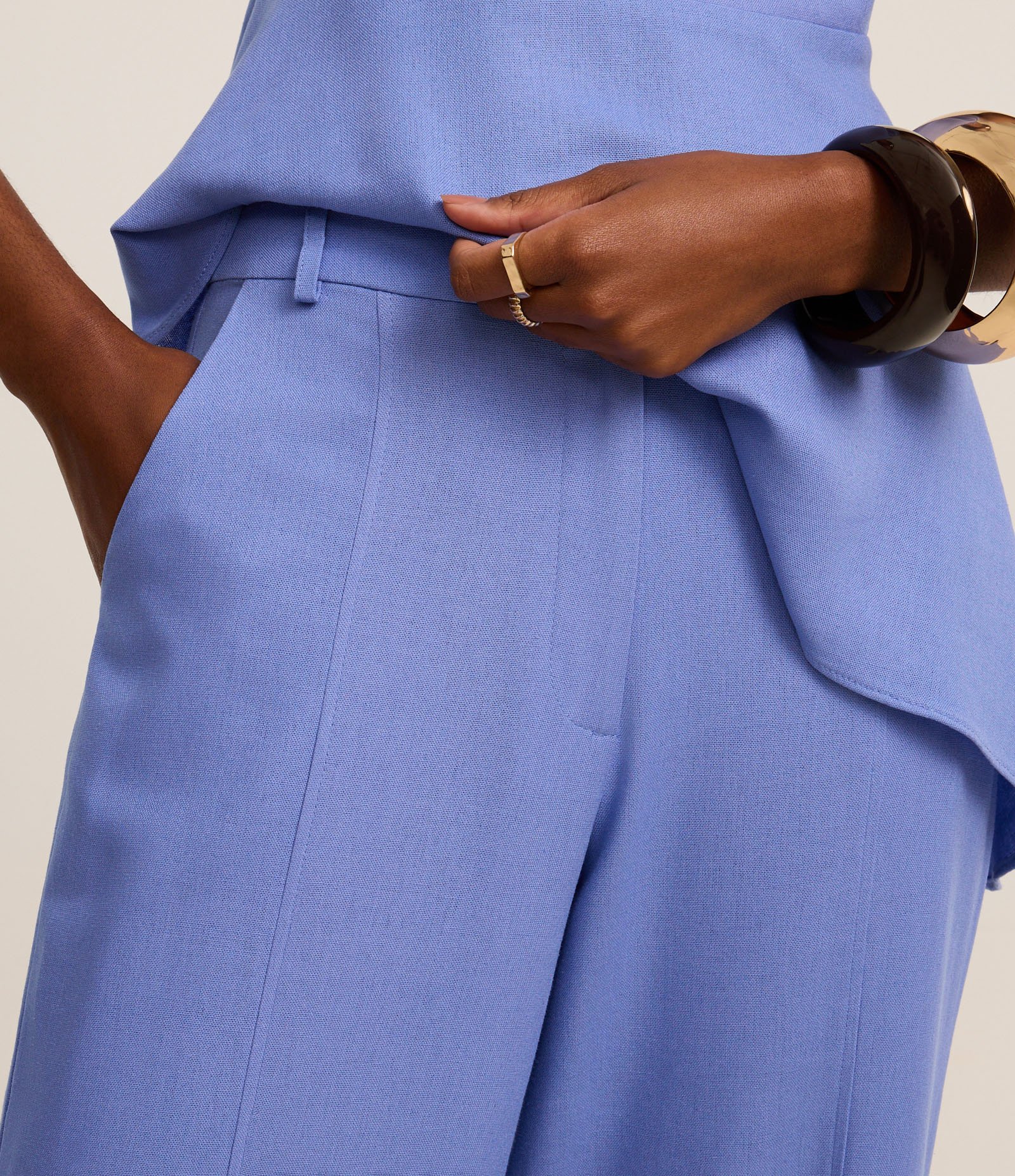 Calça Balloon Cintura Alta em Viscolinho com Azul 4