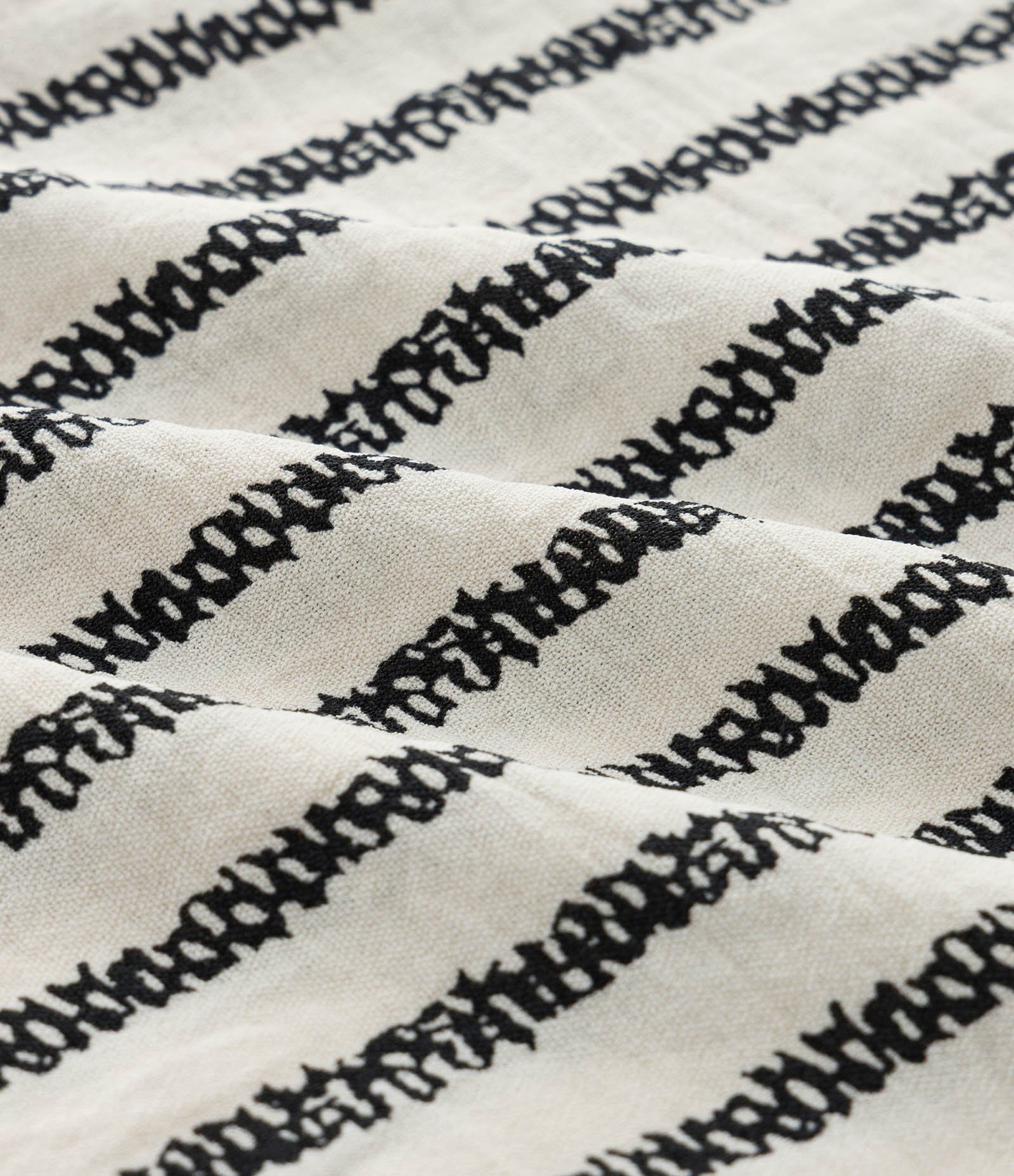 Camisa Comfort em Alfaiataria com Listras Verticais Branco 9