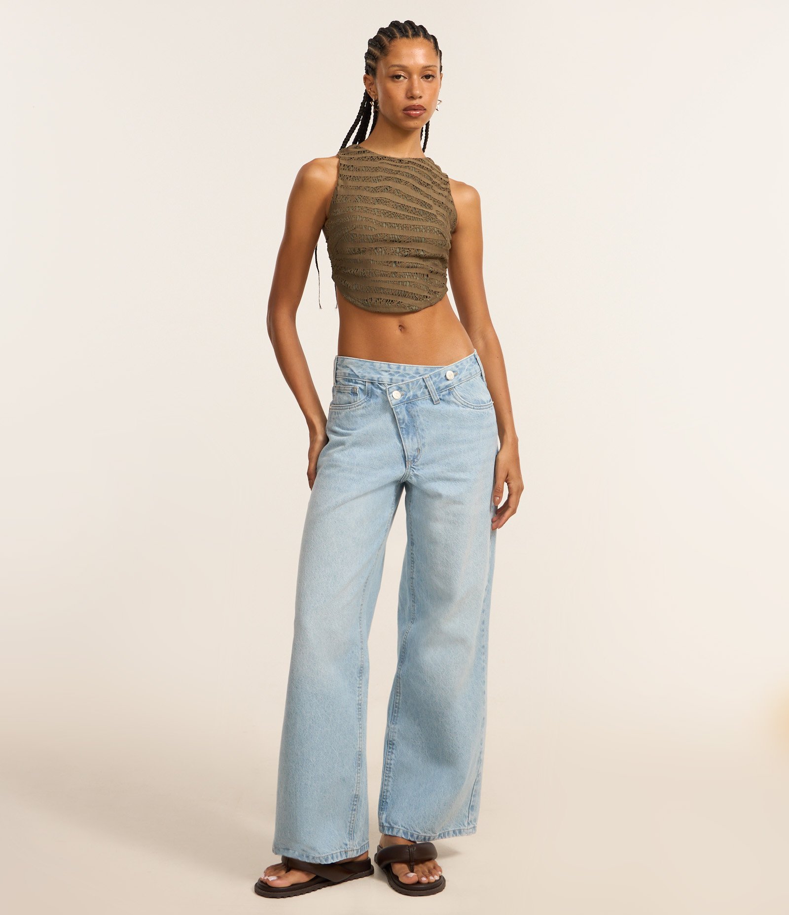 Blusa Frente Única em Renda Texturizada Verde 2