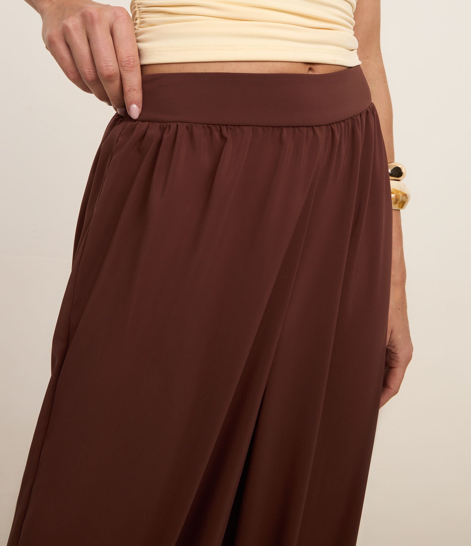 Calça Aladim em Crepe com Pregas e Cós Largo 3