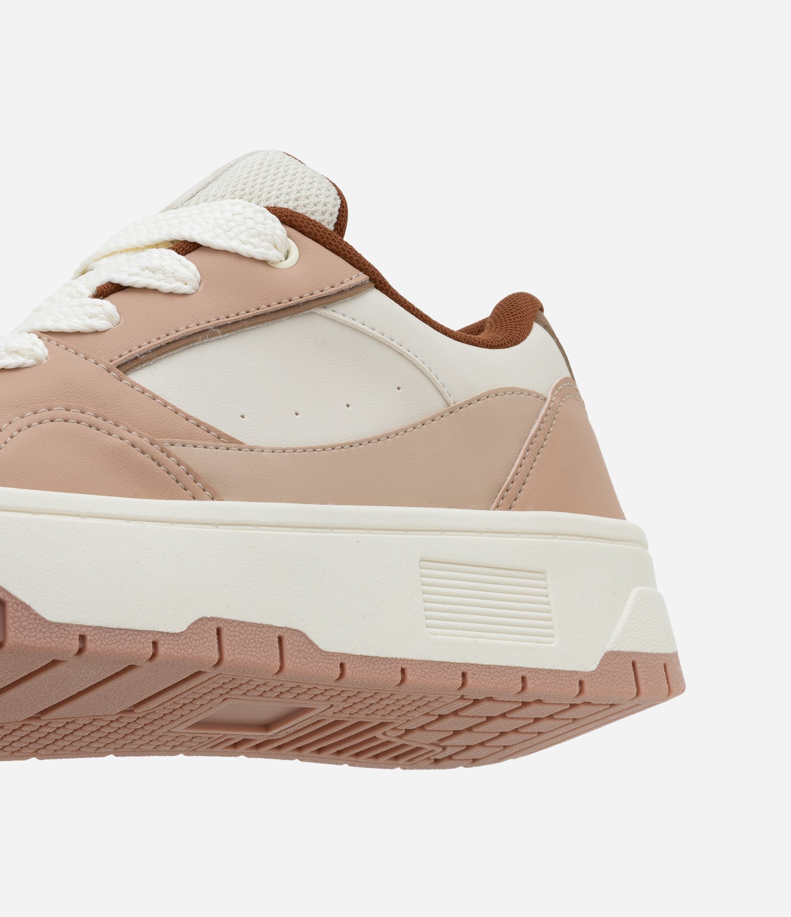 Tênis em PU com Recortes Contrastantes Rosa 3