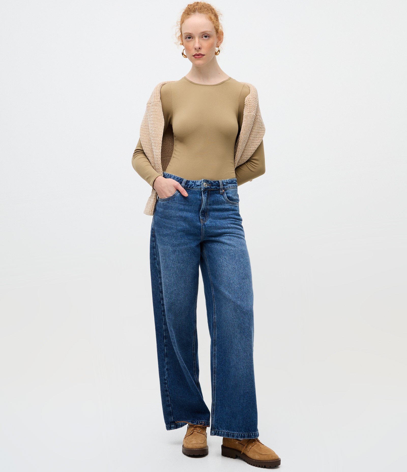 Body Sem Costura em Poliamida com Manga Longa Bege 2