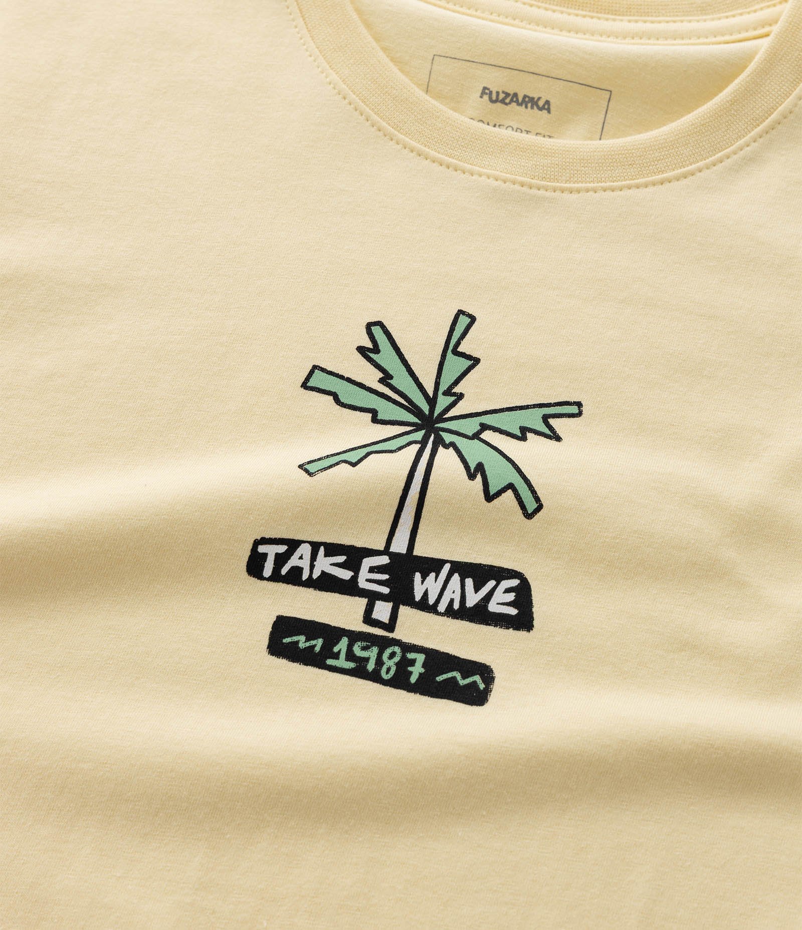 Camiseta Infantil Regular com Estampa de Coqueiro - Tam 5 a 14 Anos Amarelo 4