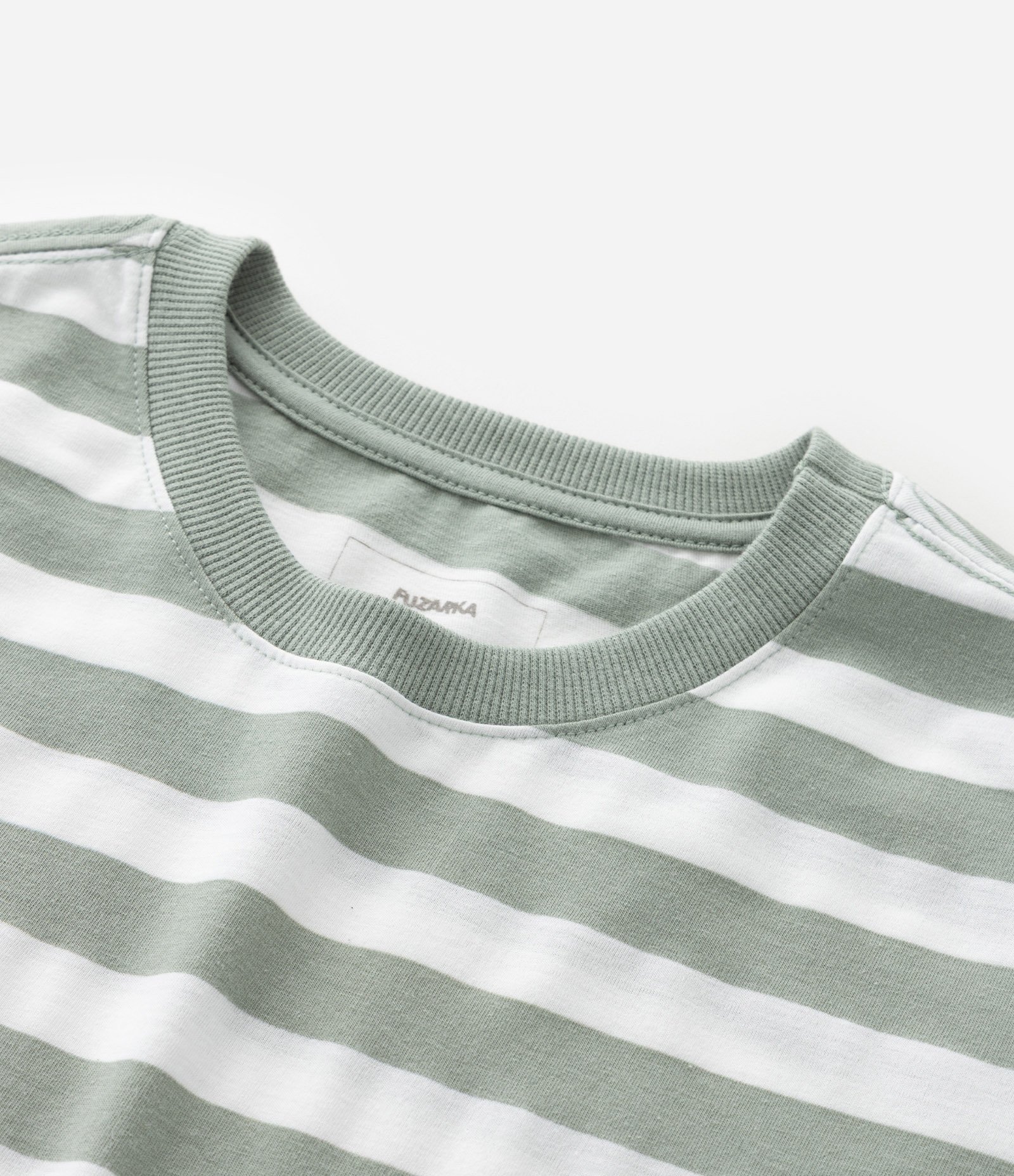 Camiseta Infantil Comfort com Estampa de Listras - Tam 5 a 14 Anos Verde/Branco 4