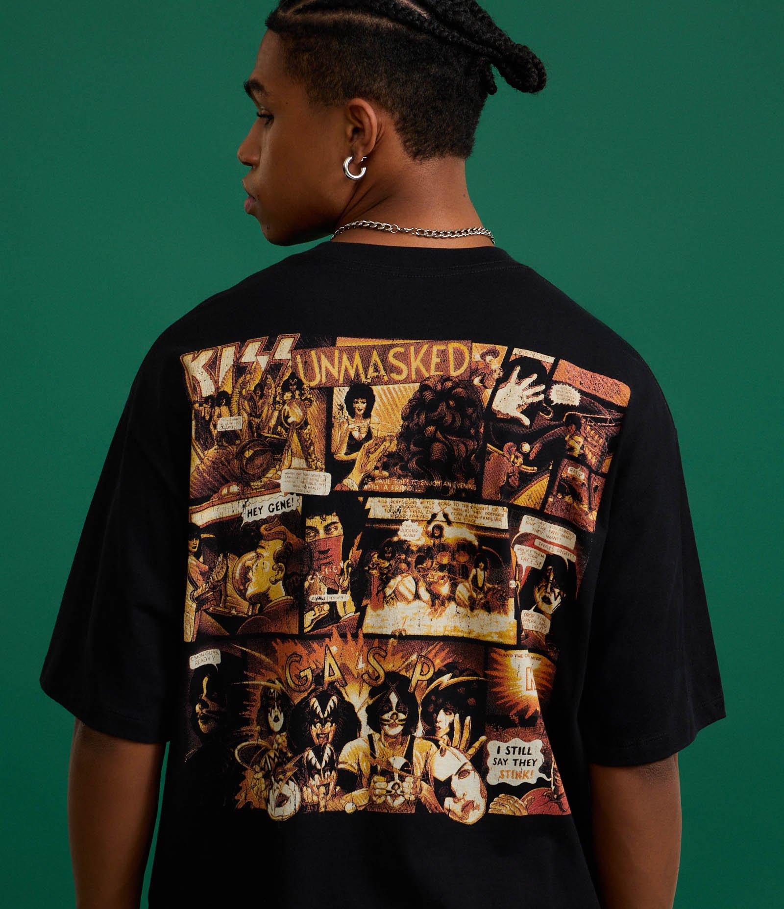 Camiseta Boxy em Algodão com Estampa Kiss Preto 3