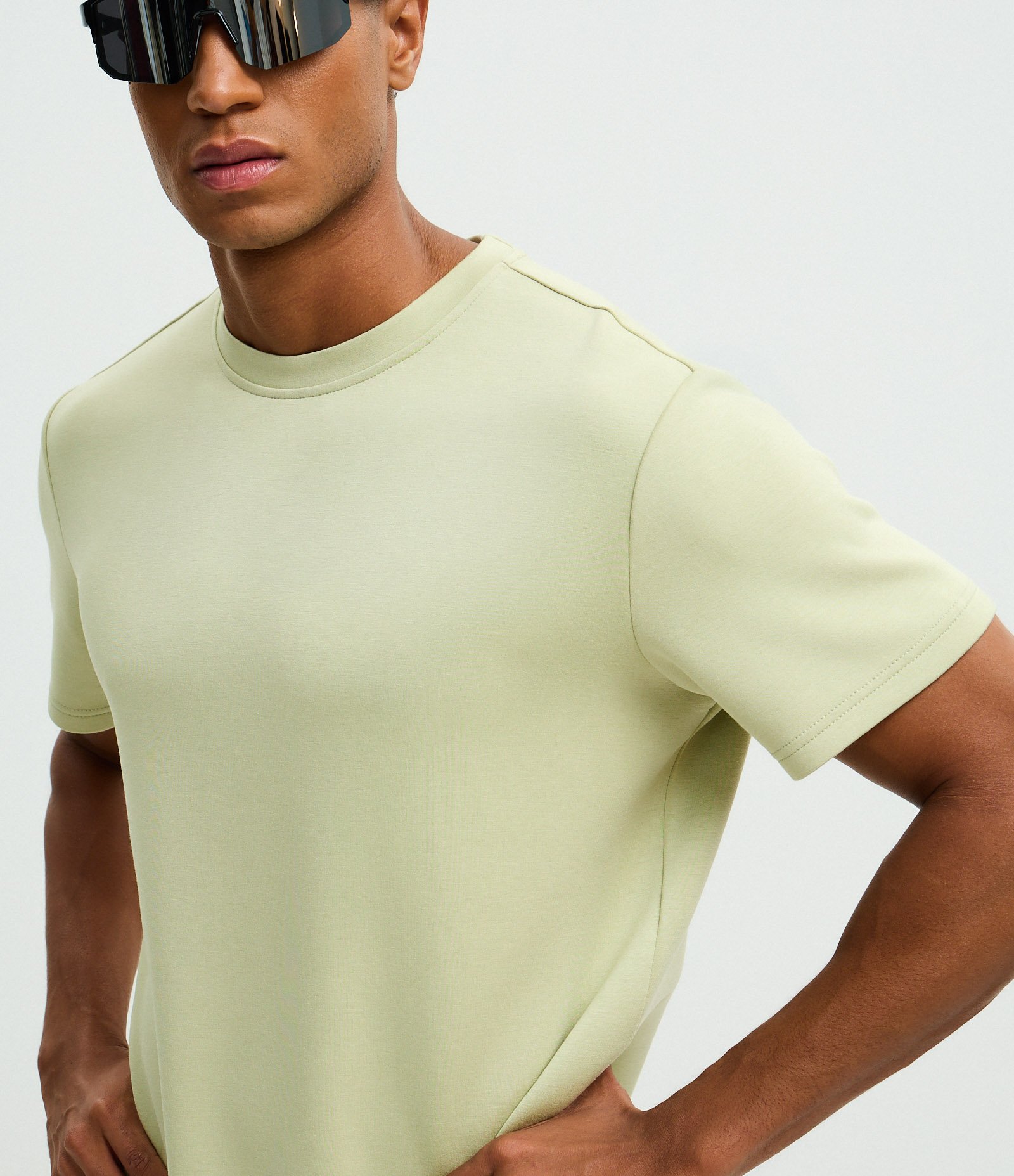 Camiseta Esportiva com Toque Macio com Modal e Estampa Localizada Verde 4