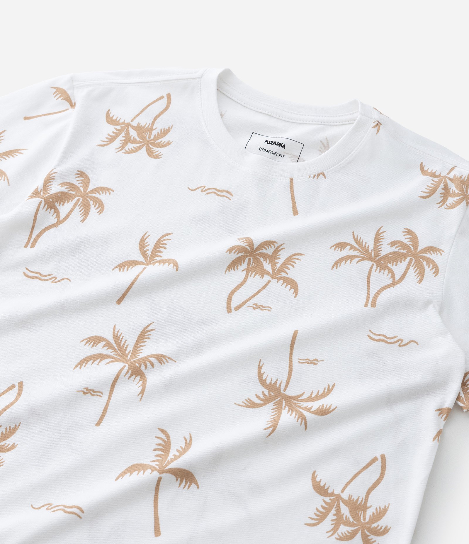 Camiseta Infantil com Estampa de Mini Ícones de Praia - Tam 5 a 14 Anos Branco 4