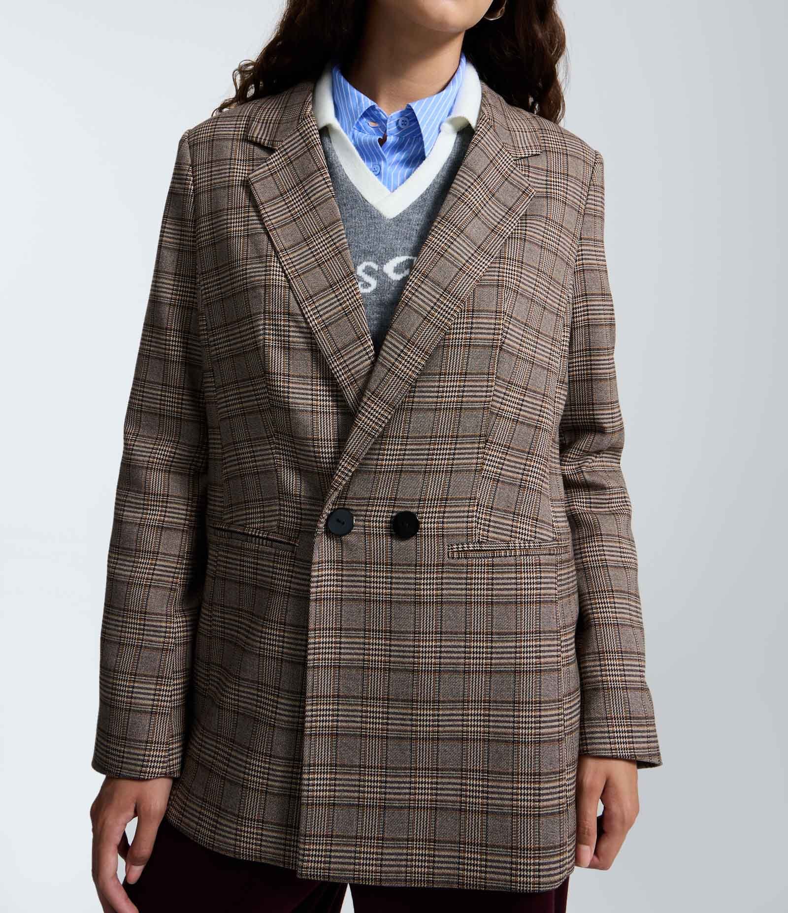 Blazer Alongado em Alfaiataria Xadrez Marrom 3