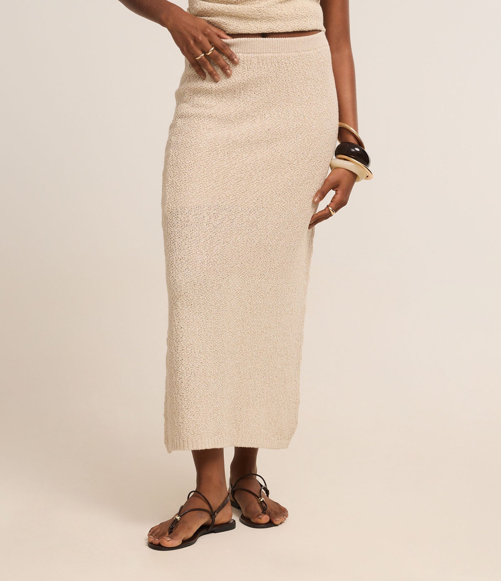 Saia Reta Midi em Tricô com Elástico no Cós Bege 3