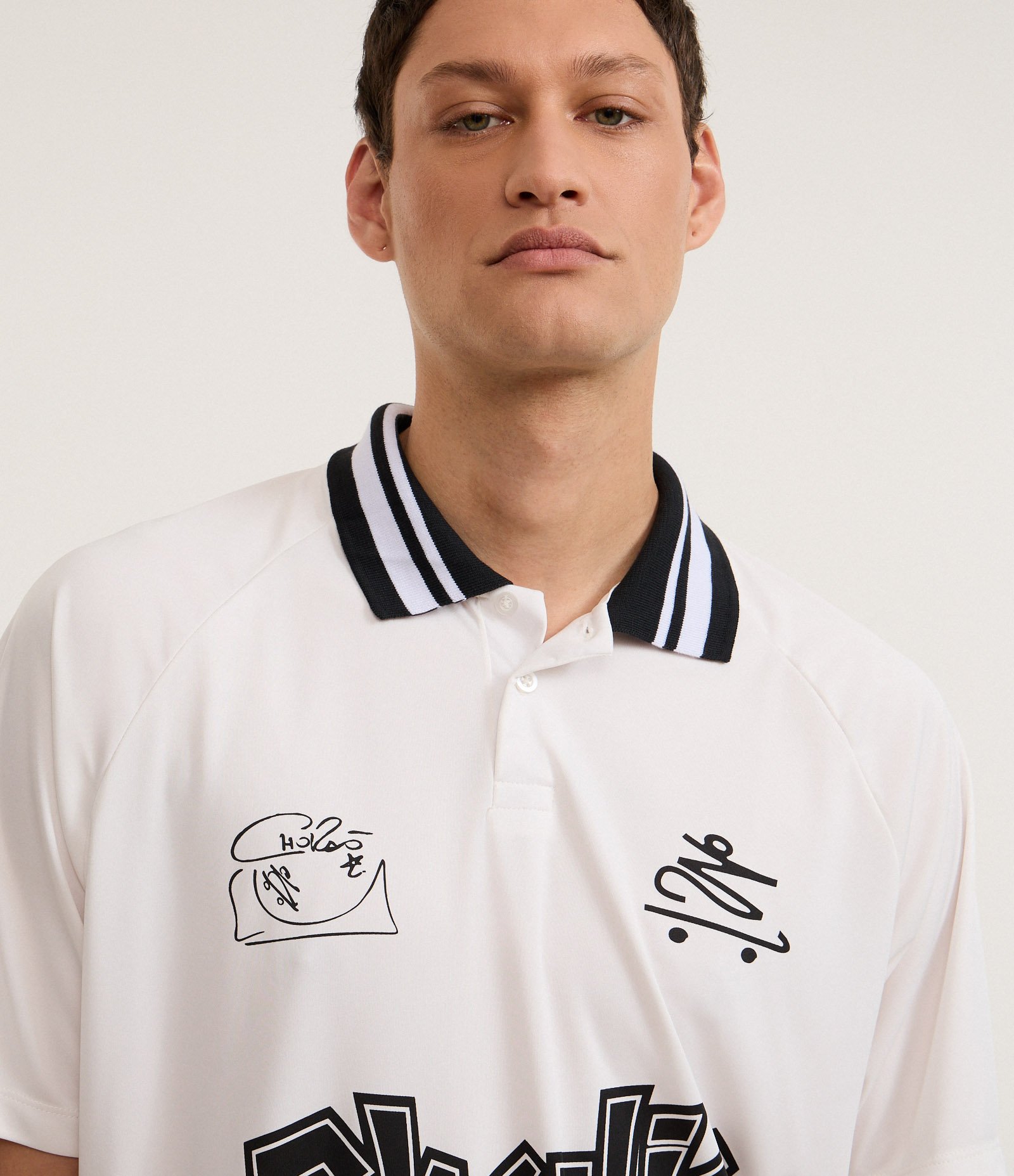 Camisa Polo Boxy com Estampa do Chalie Brown Jr Branco 3