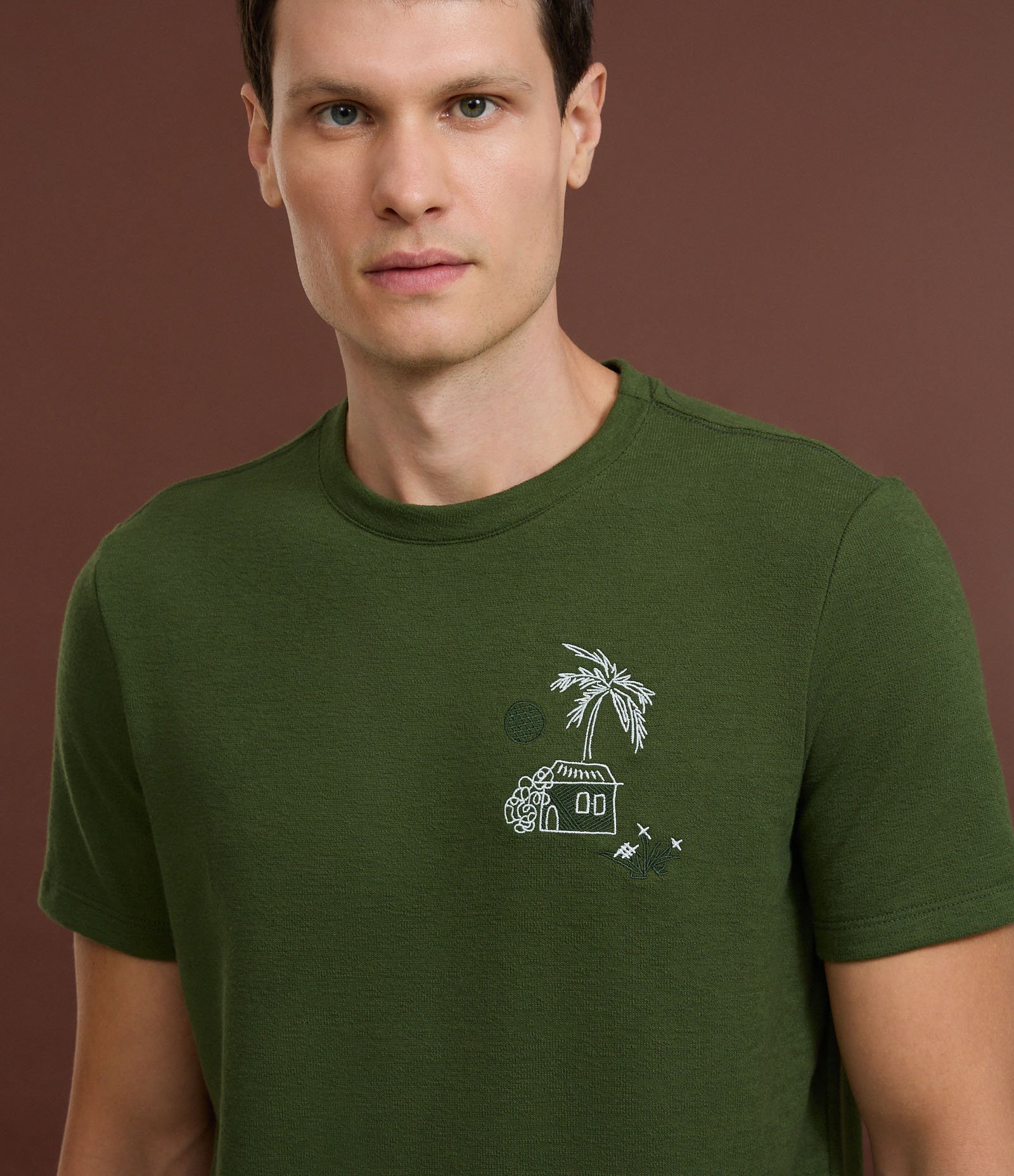 Camiseta Regular em algodão Texturizado com Estampa Tropical Verde 3