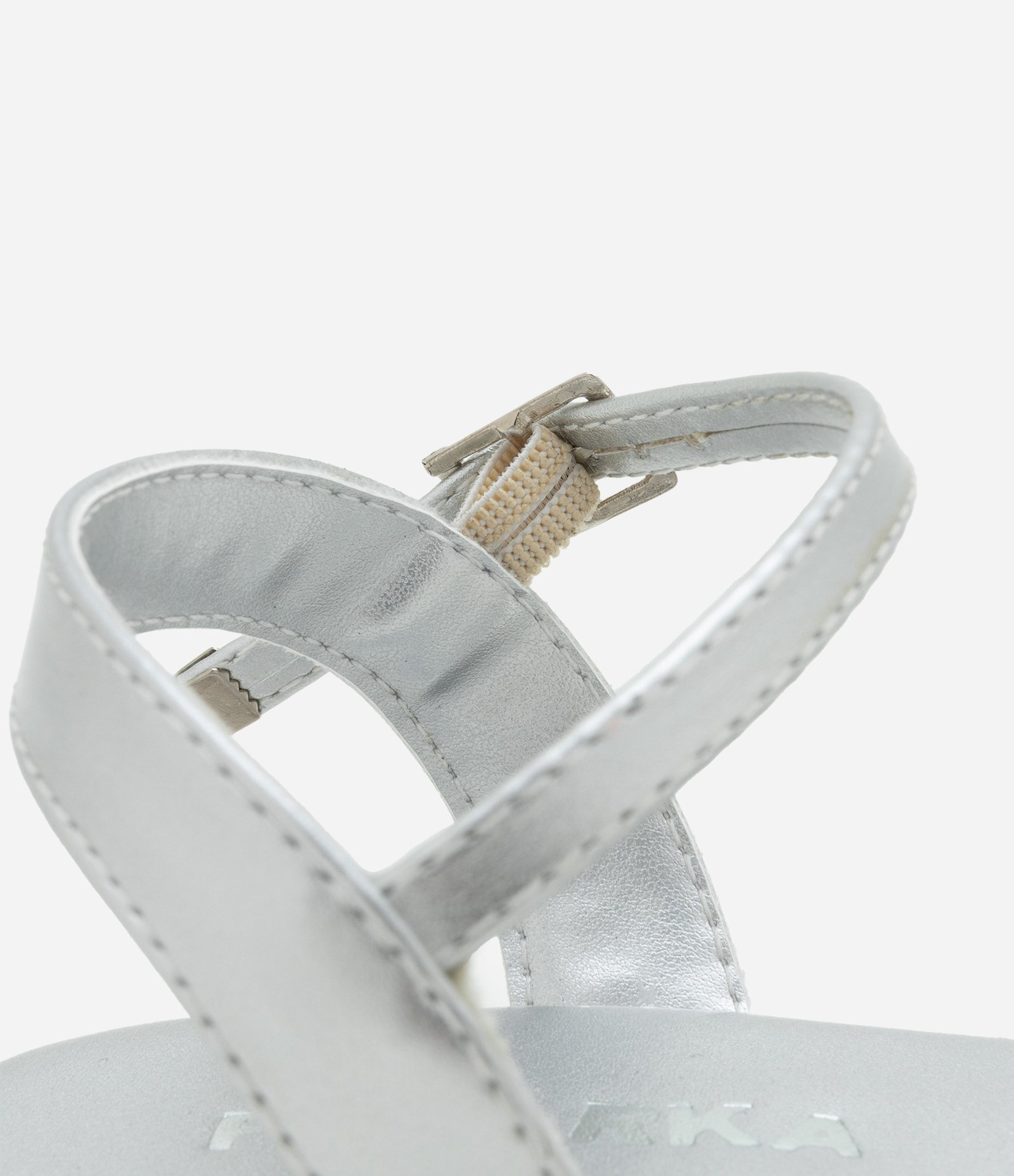 Sandália Infantil Rasteira com Borboletas - Tam 25 ao 33 Prata 3