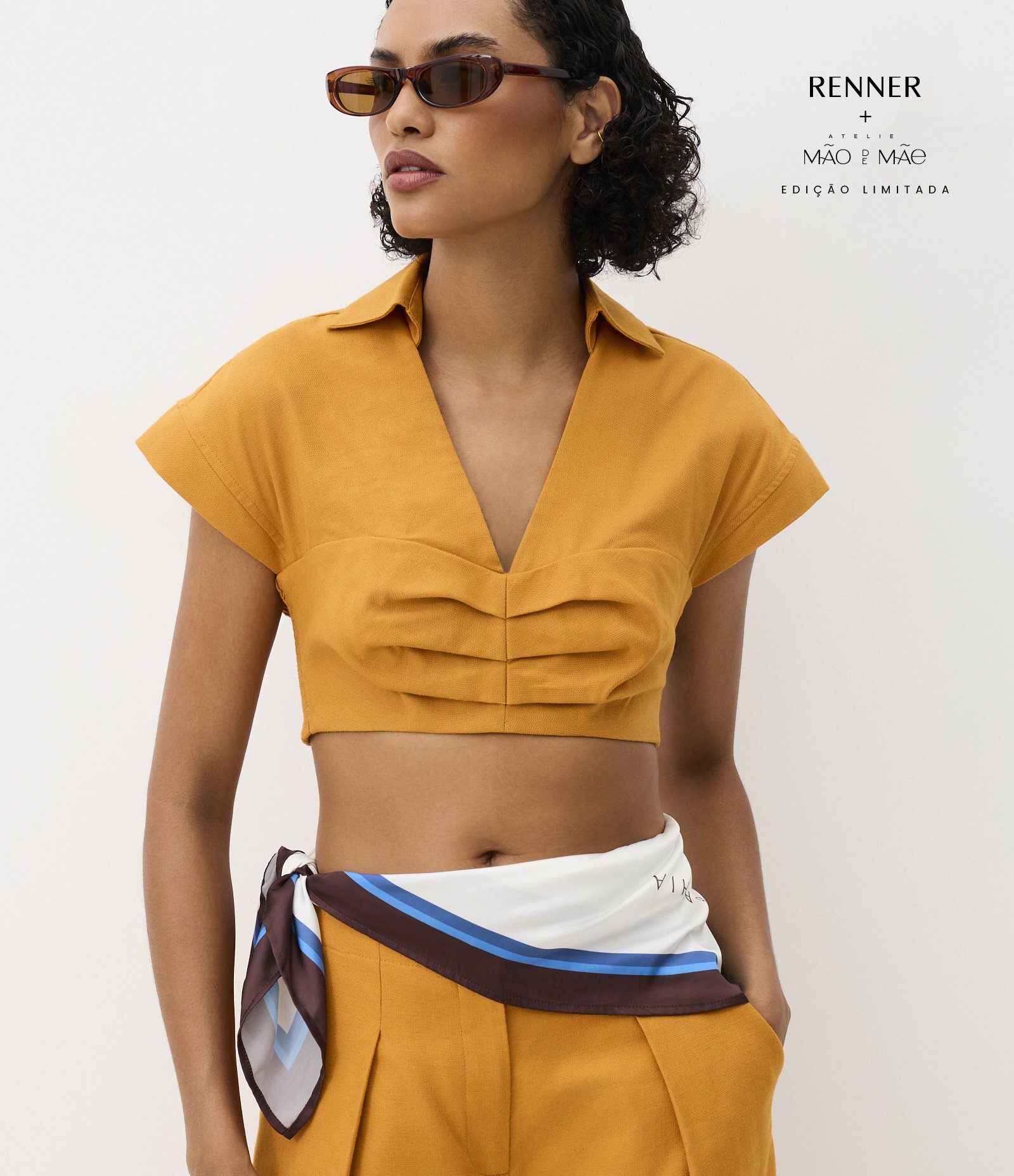 Camisa Cropped em Algodão com Linho e Pregas no Busto Amarelo 1