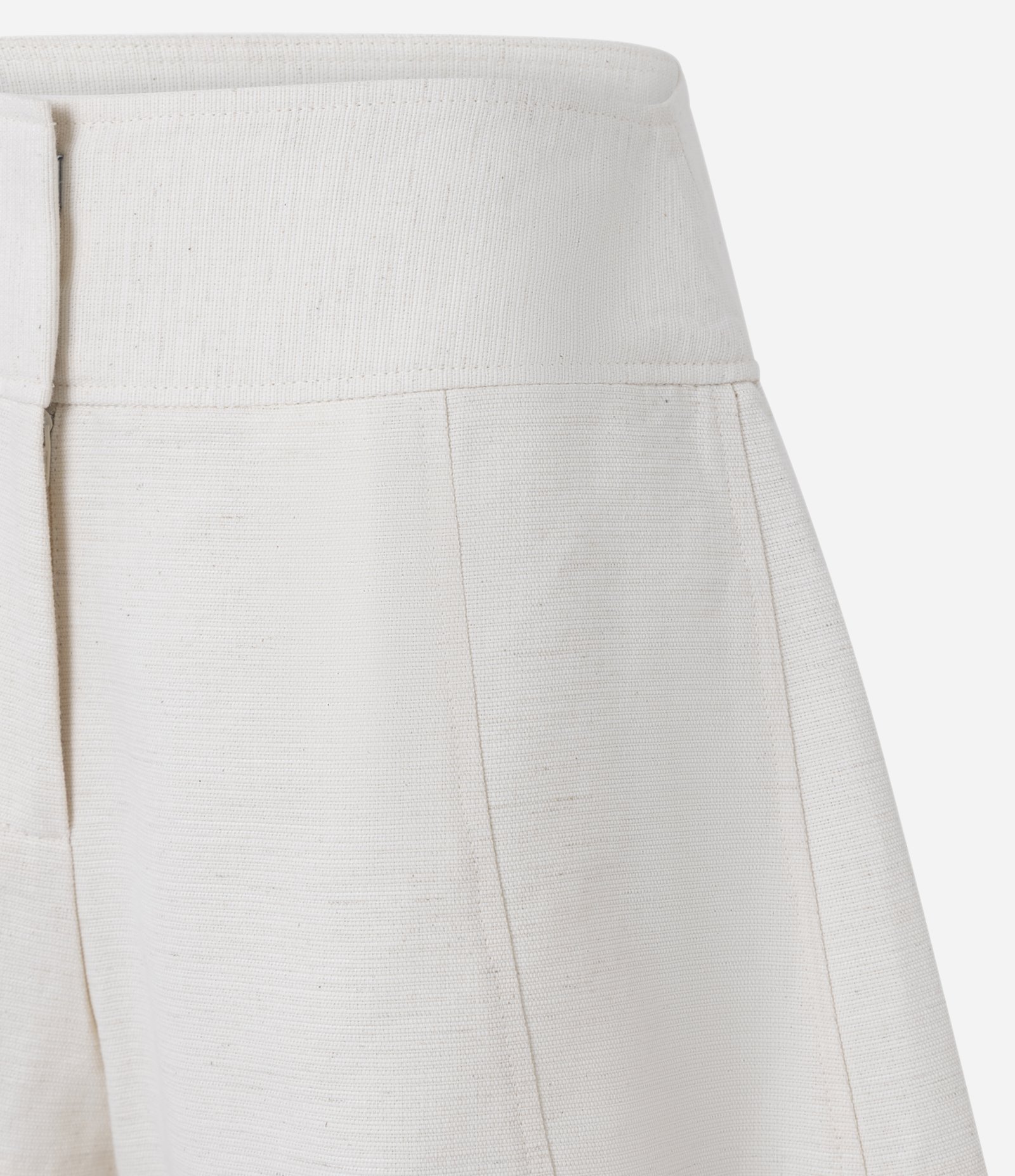 Short em Algodão com Linho a Pala Larga Off White 11