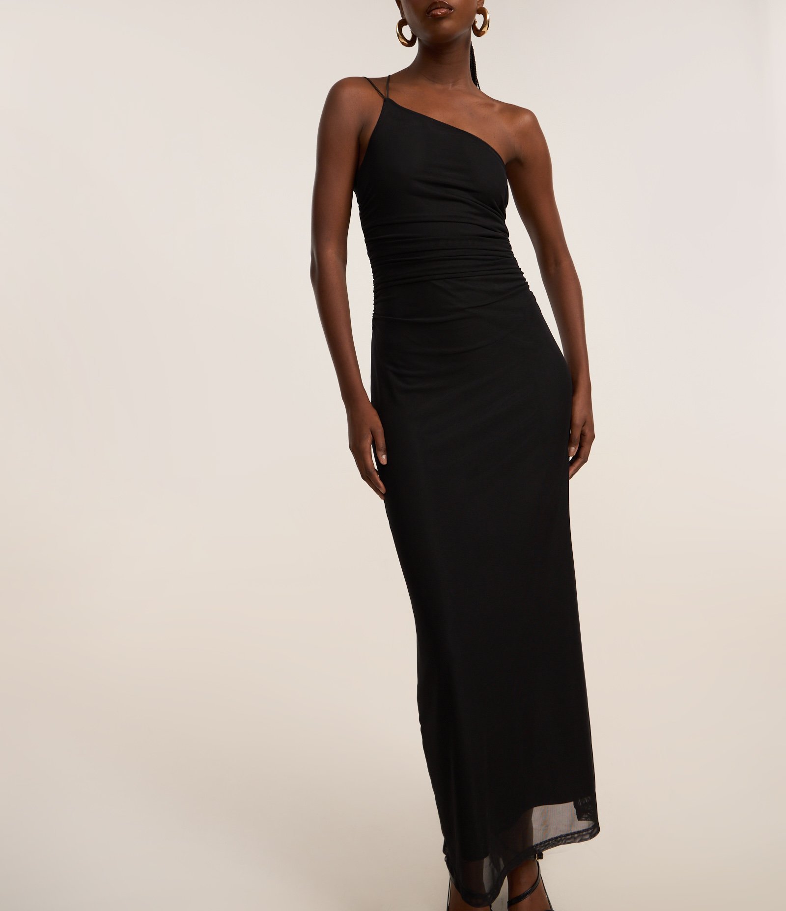 Vestido New Midi em Tule com Ombro Único e Alça Fina Dupla Preto 2